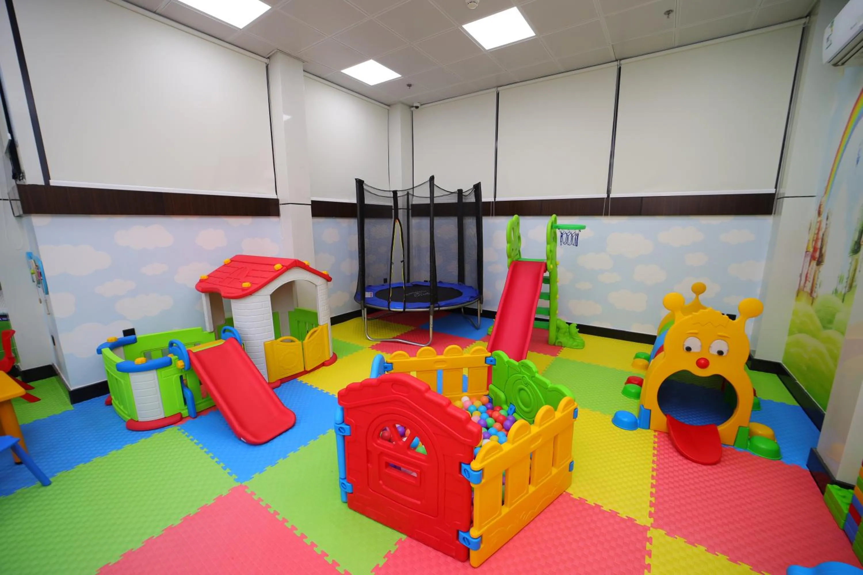 Game Room in PRIMOTEL Elite As Salamah - Serviced Apartments