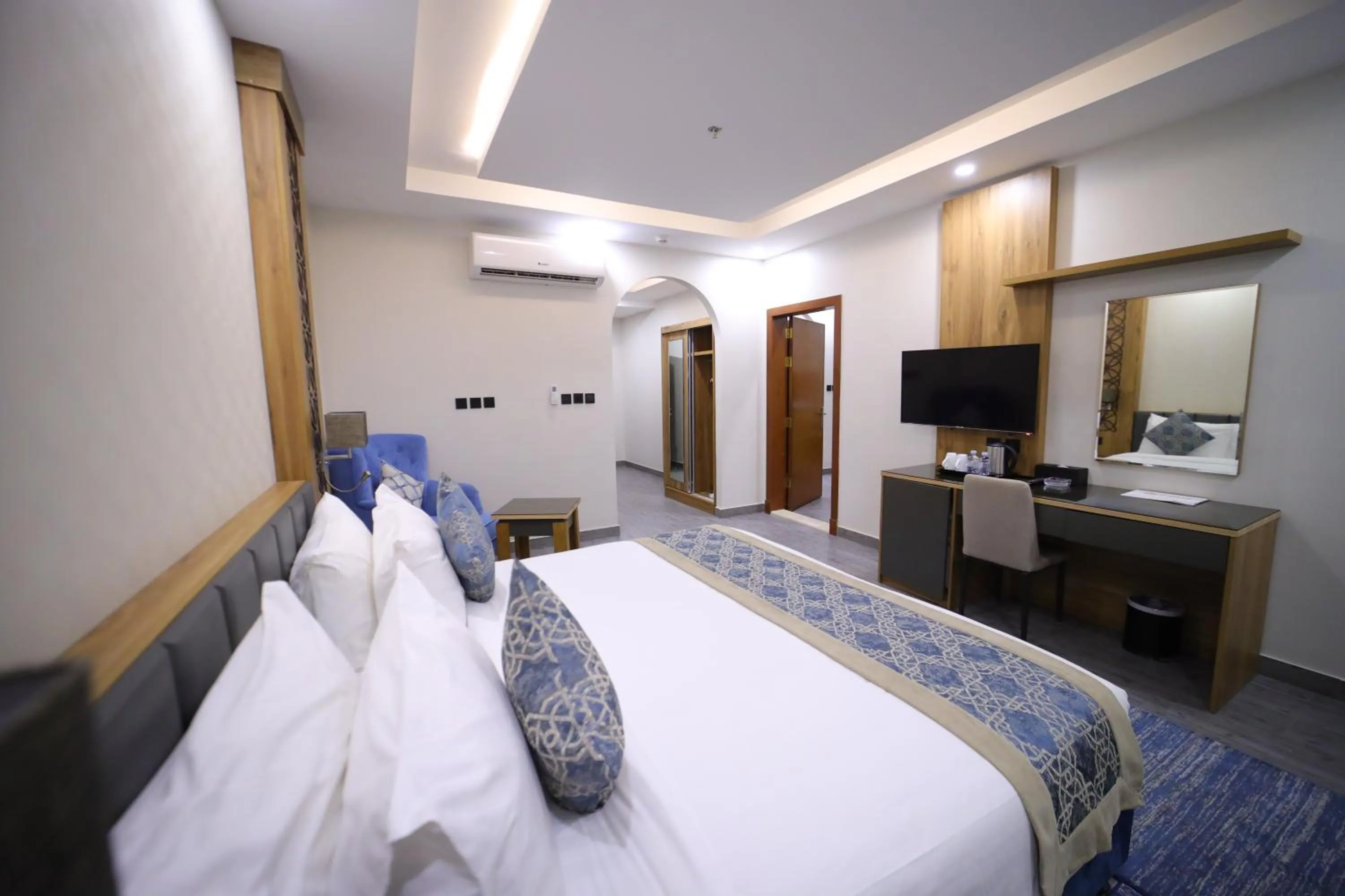 Bed in PRIMOTEL Elite As Salamah - Serviced Apartments
