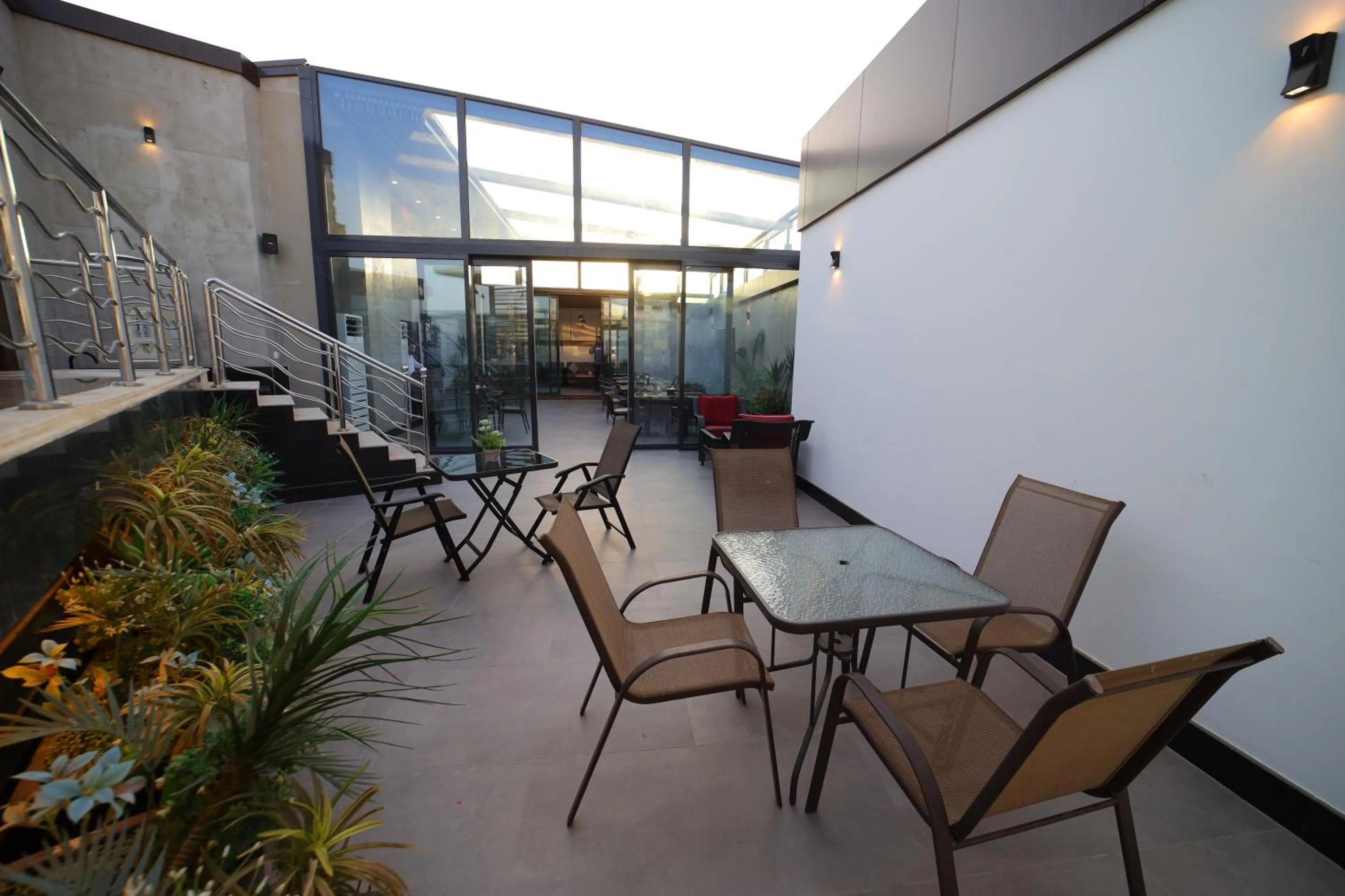 Balcony/Terrace in PRIMOTEL Elite As Salamah - Serviced Apartments