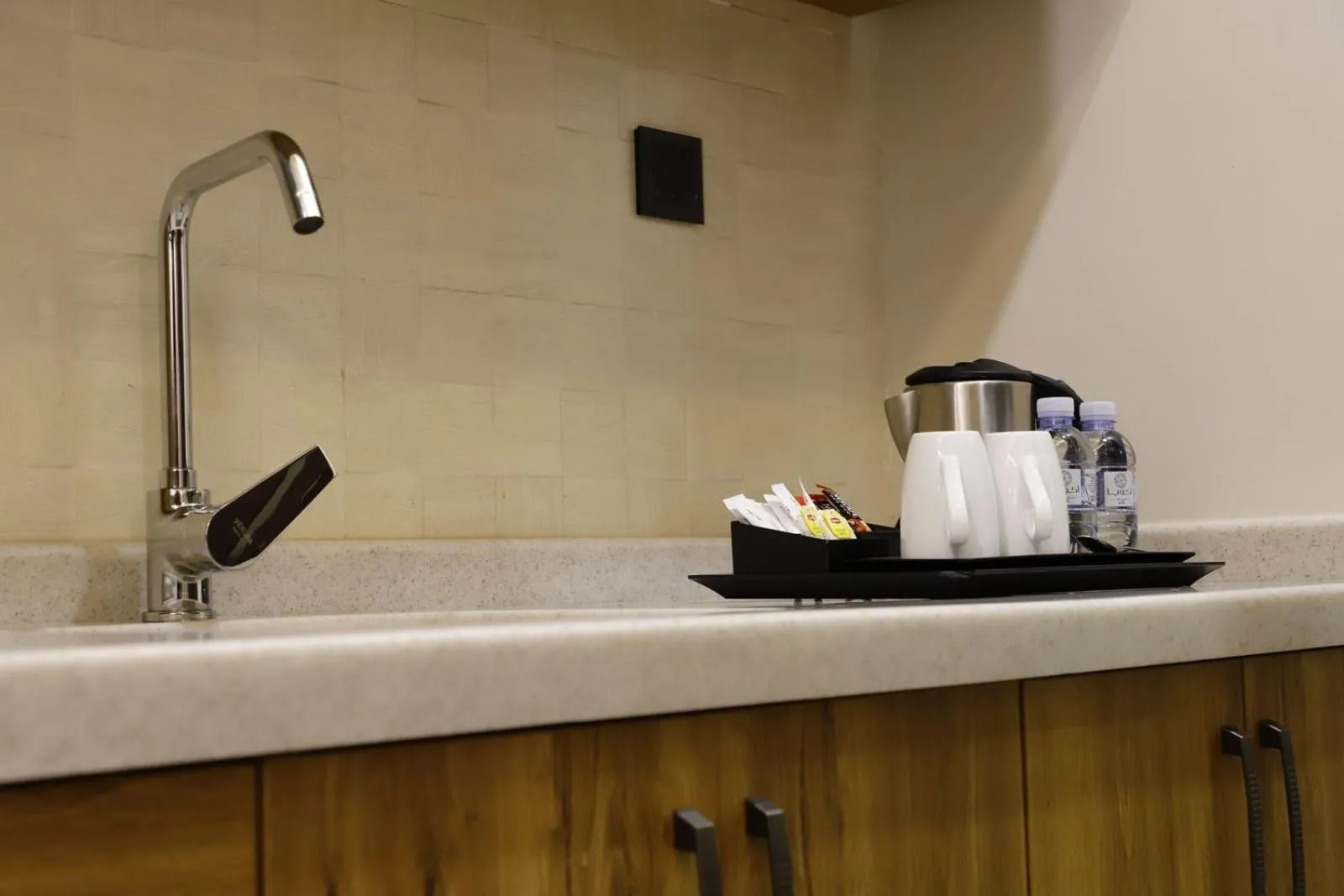 PRIMOTEL Elite As Salamah - Serviced Apartments