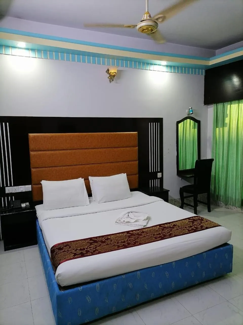 Bed in Hotel Sea World Cox's Bazar