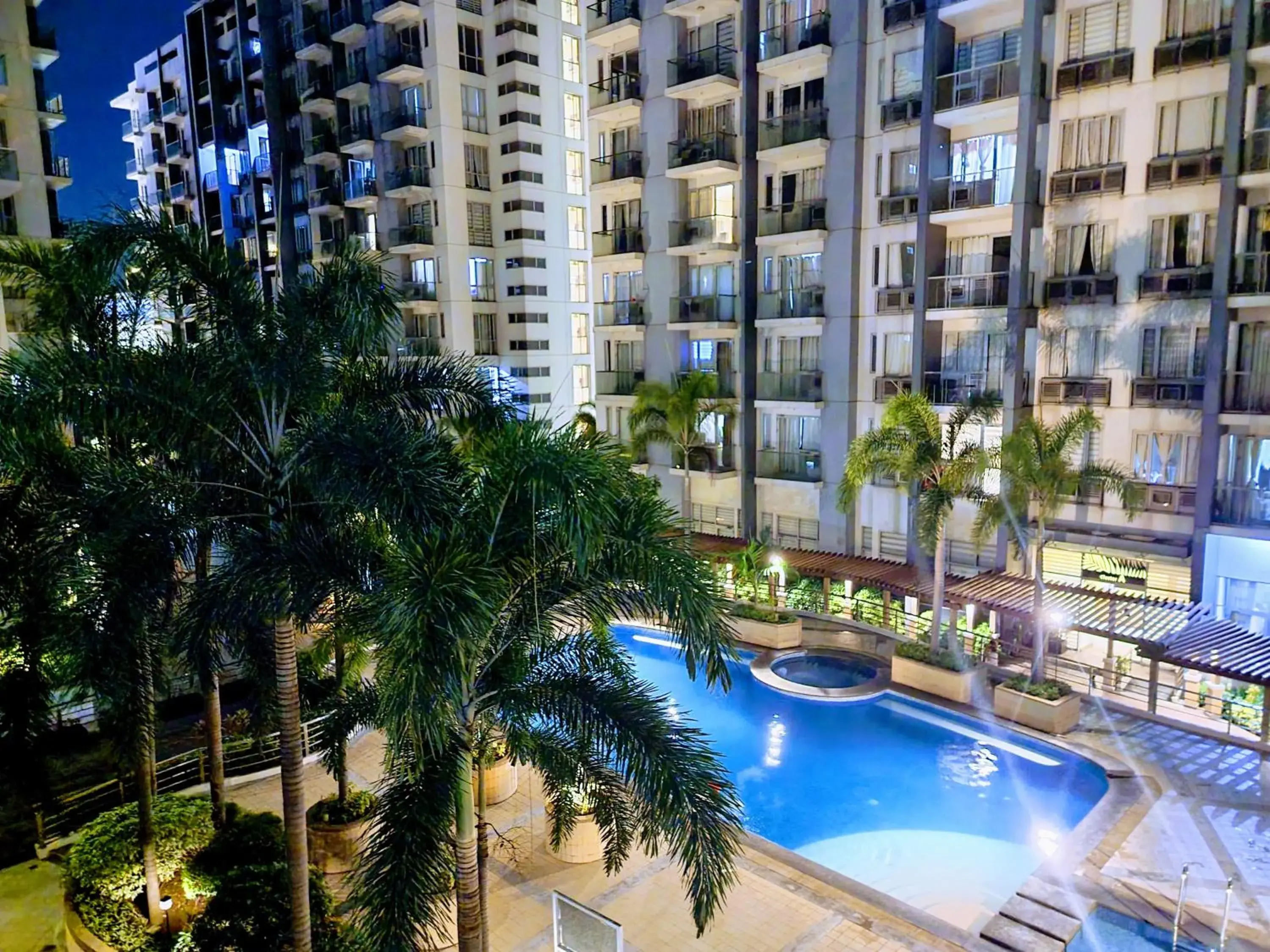 Pool view in One Palm Tree Villas Condo Across NAIA Terminal 3 Pool view in One Palm Tree Villas Condo Across NAIA Terminal 3