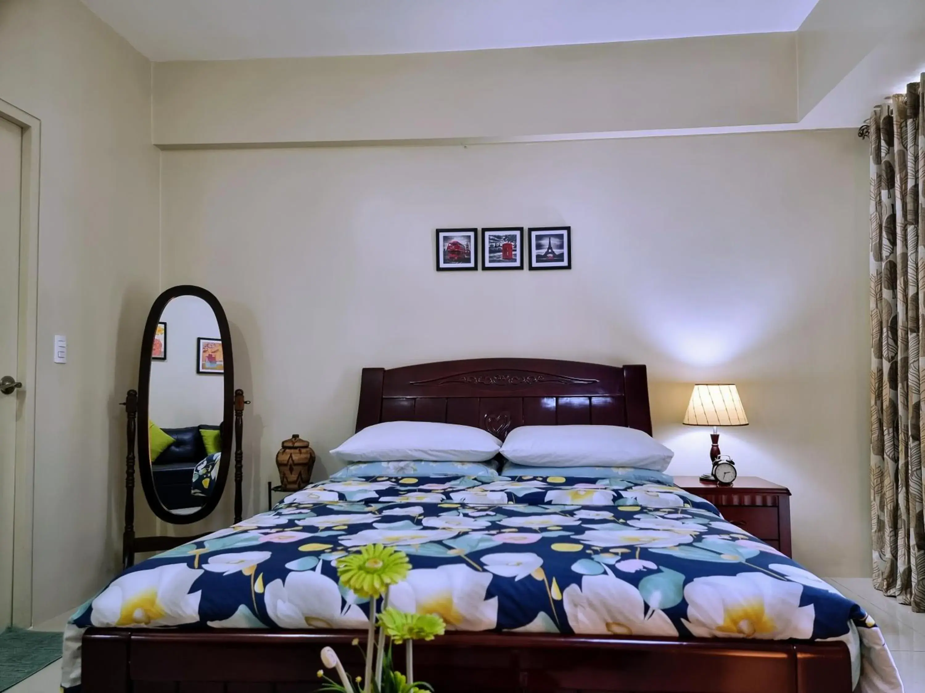 Bedroom, Bed in One Palm Tree Villas Condo Across NAIA Terminal 3 Bedroom, Bed in One Palm Tree Villas Condo Across NAIA Terminal 3