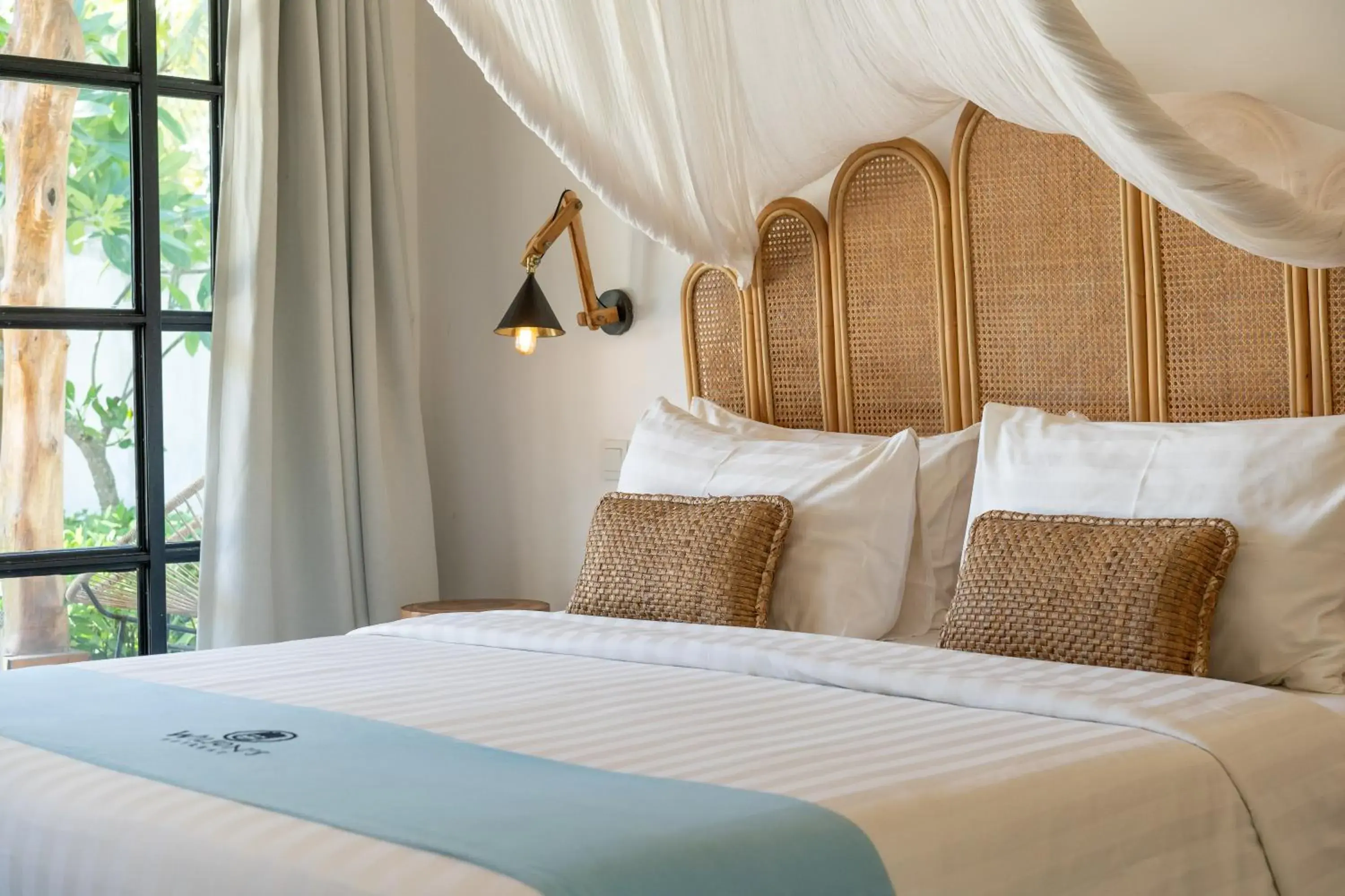 Bedroom, Bed in Wilson's Retreat Bedroom, Bed in Wilson's Retreat