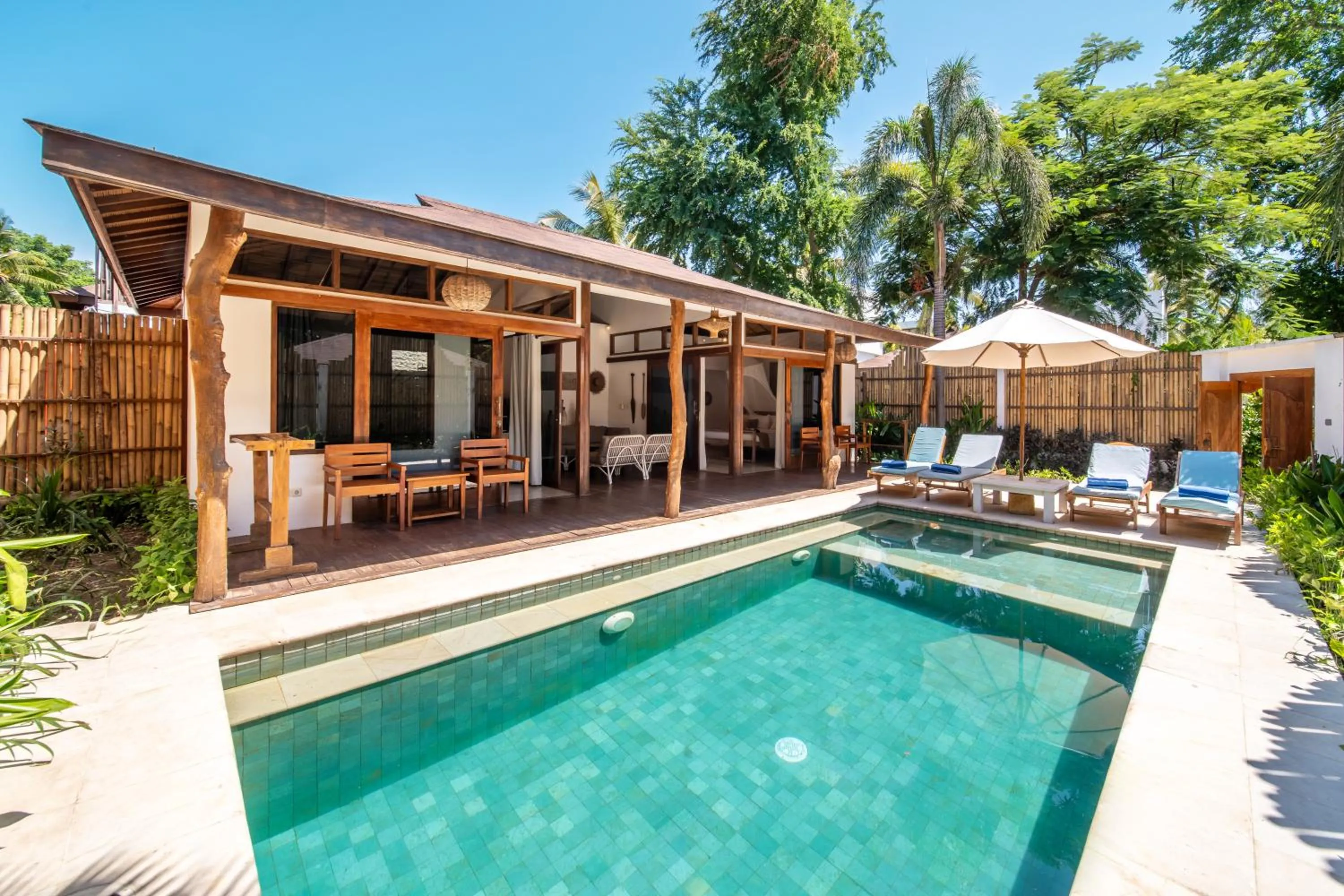 Swimming pool in Wilson's Retreat