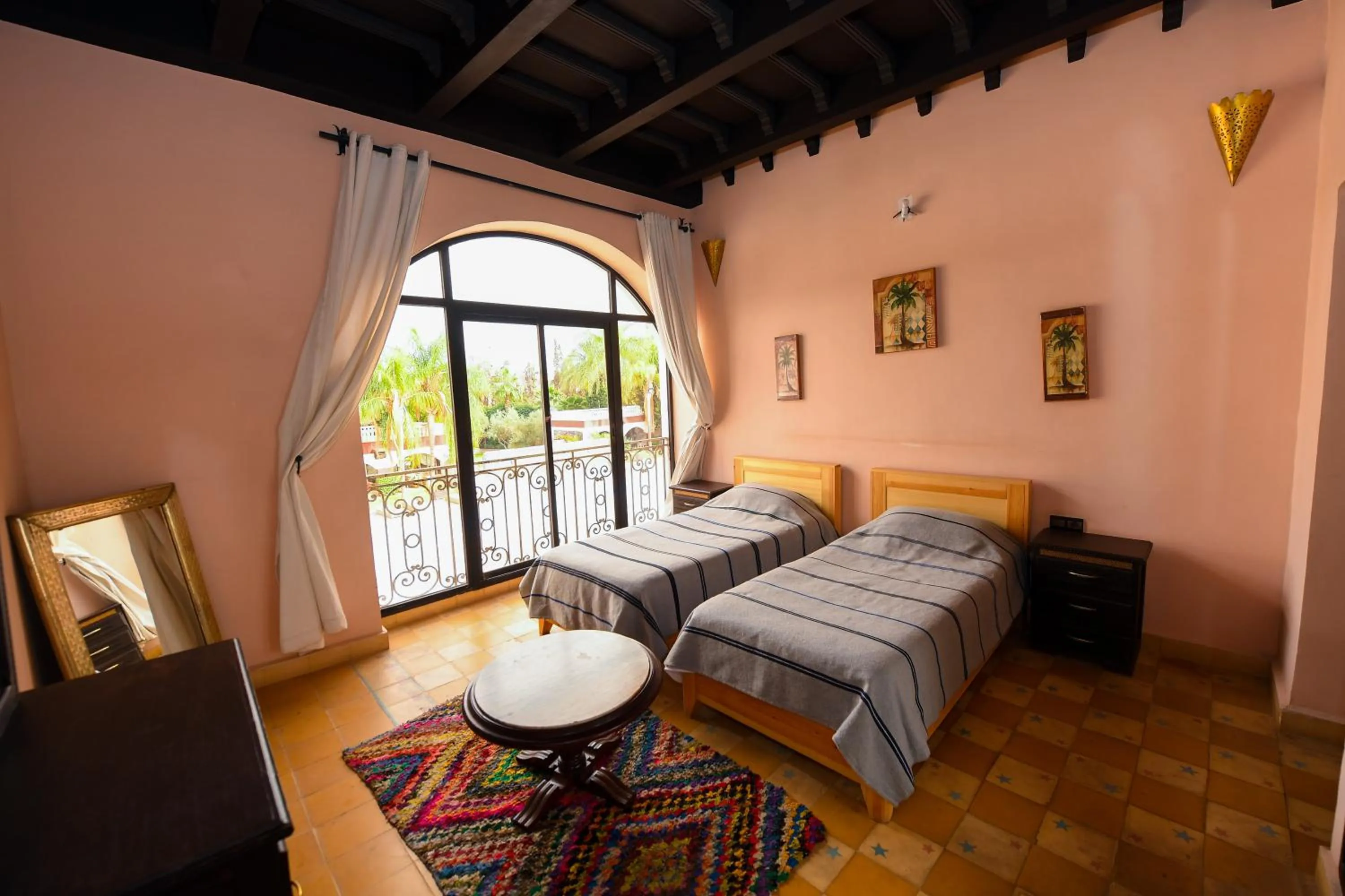 Bedroom, Bed in Targafit Hotel & Hammam