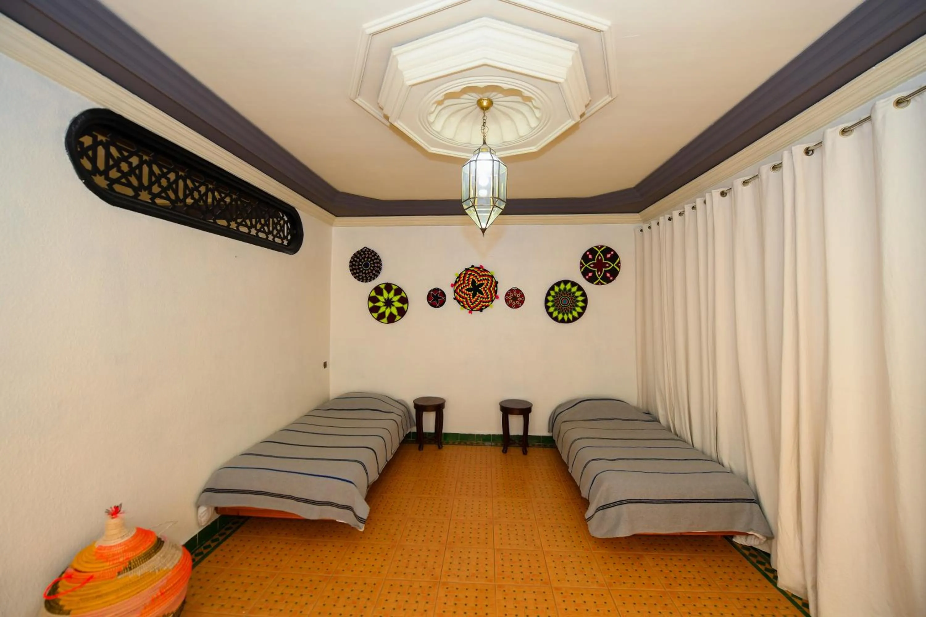 Bed in Targafit Hotel & Hammam