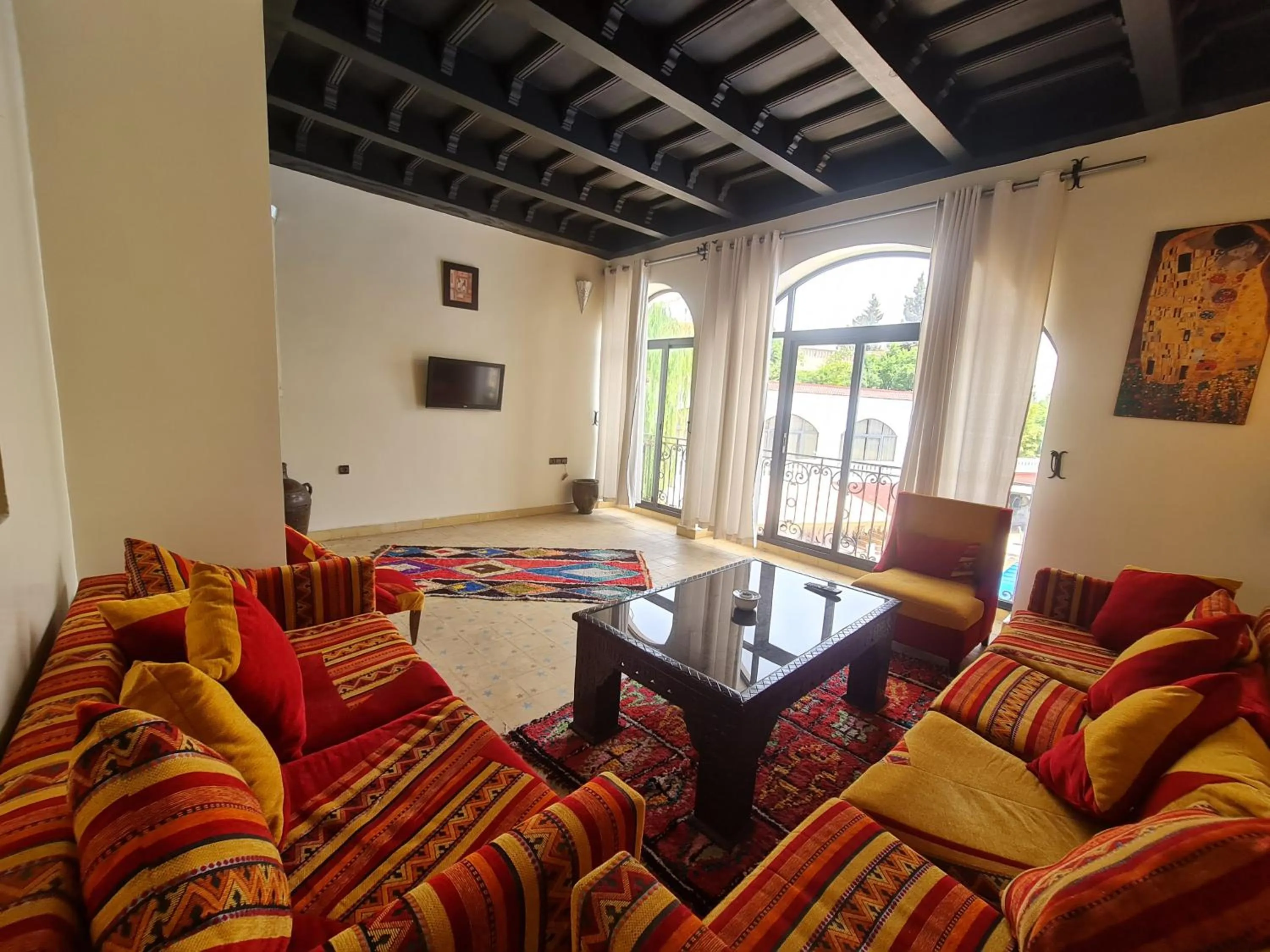 Living room in Targafit Hotel & Hammam