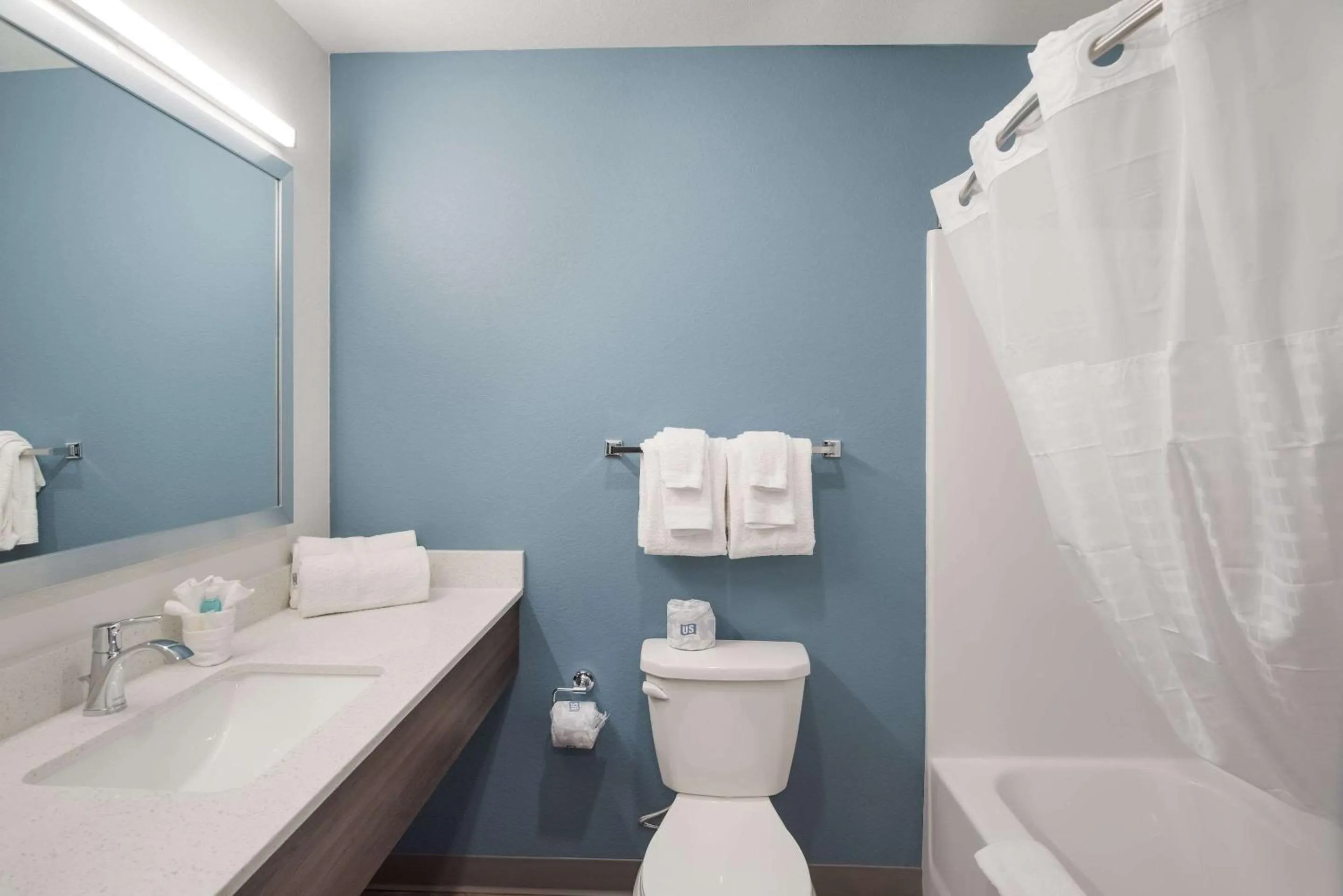 Bedroom in WoodSpring Suites Colorado Springs North - Air Force Academy