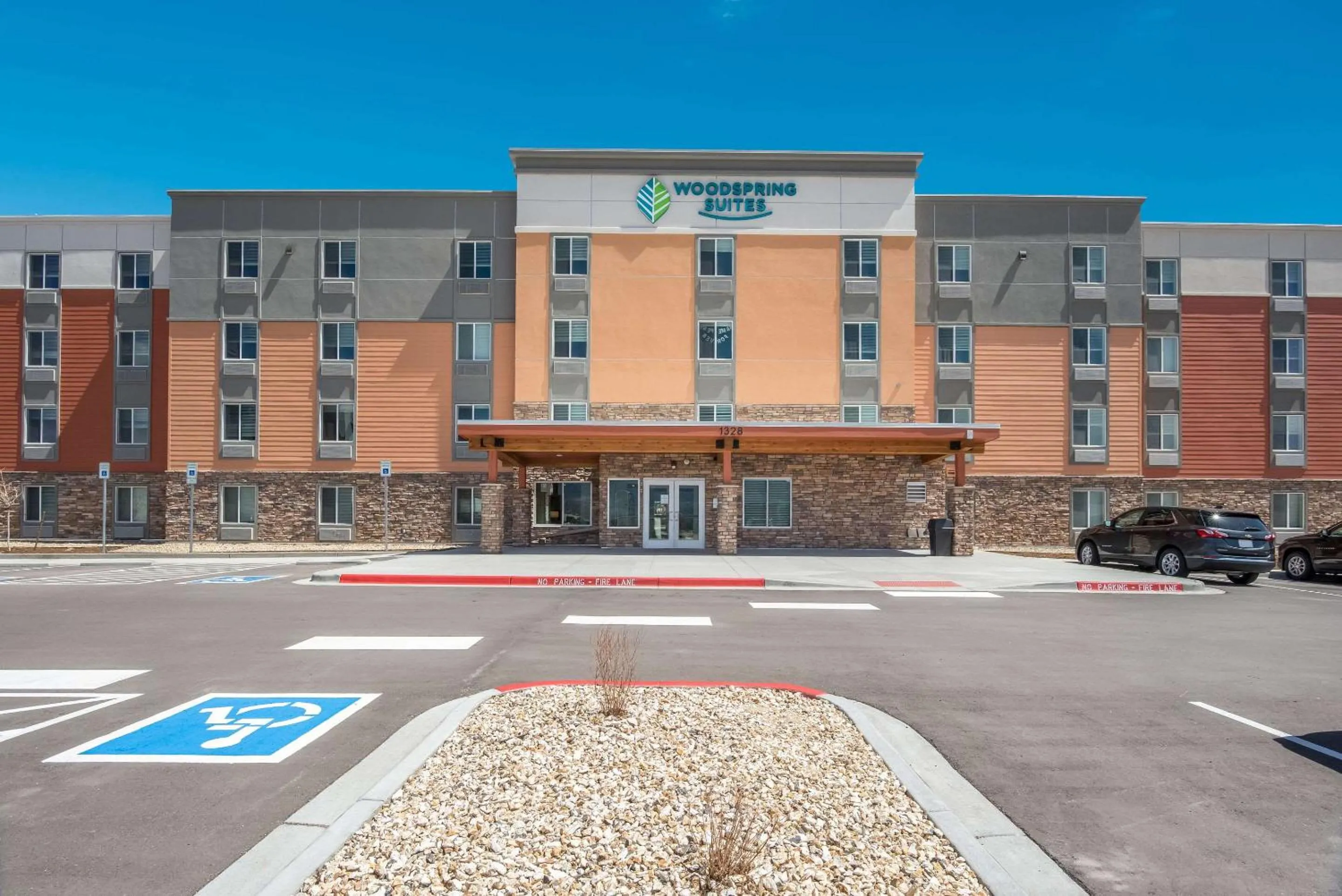 Property building in WoodSpring Suites Colorado Springs North - Air Force Academy
