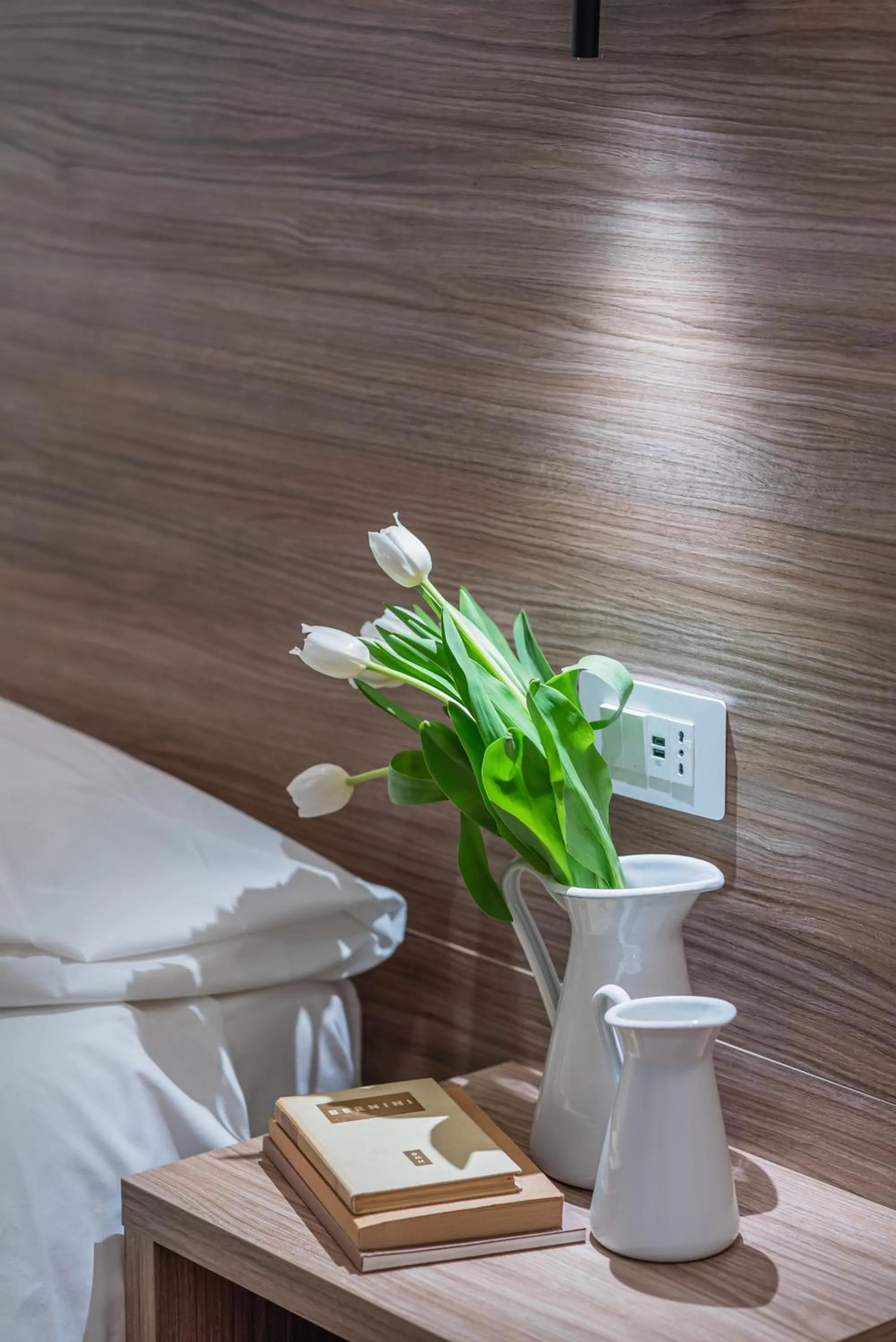 Decorative detail in Hotel Del Sole