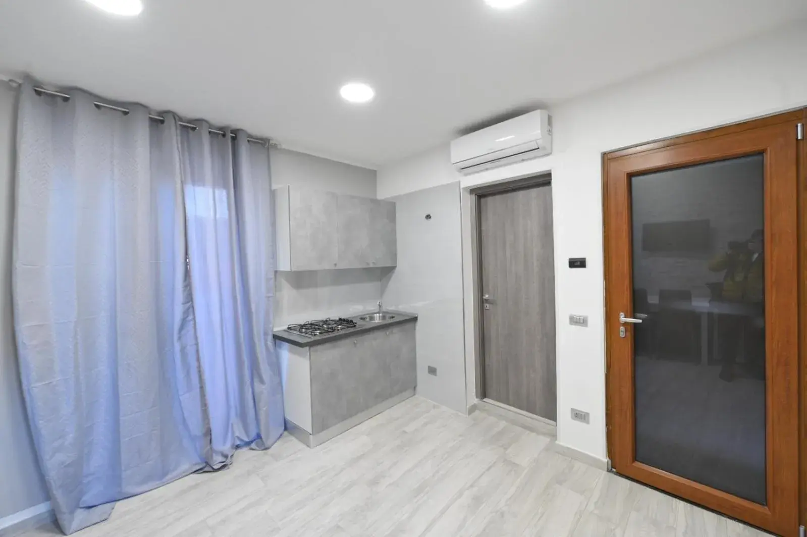 Classic Quadruple Room in Bed And Breakfast Sant'Anna Classic Quadruple Room in Bed And Breakfast Sant'Anna