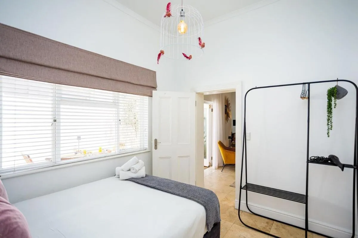 Beaumont Cottages 2 by CTHA