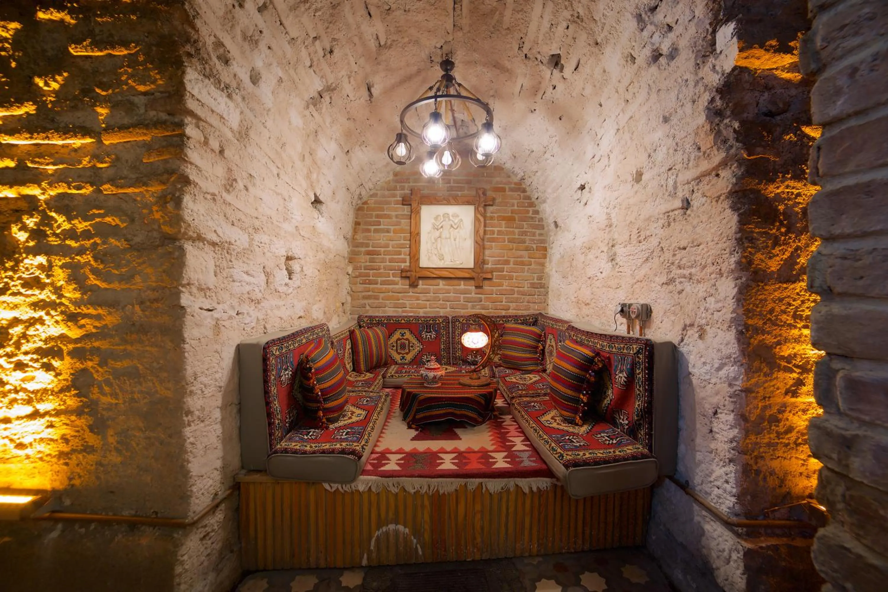 Food and drinks in La Vida Old City Hotel