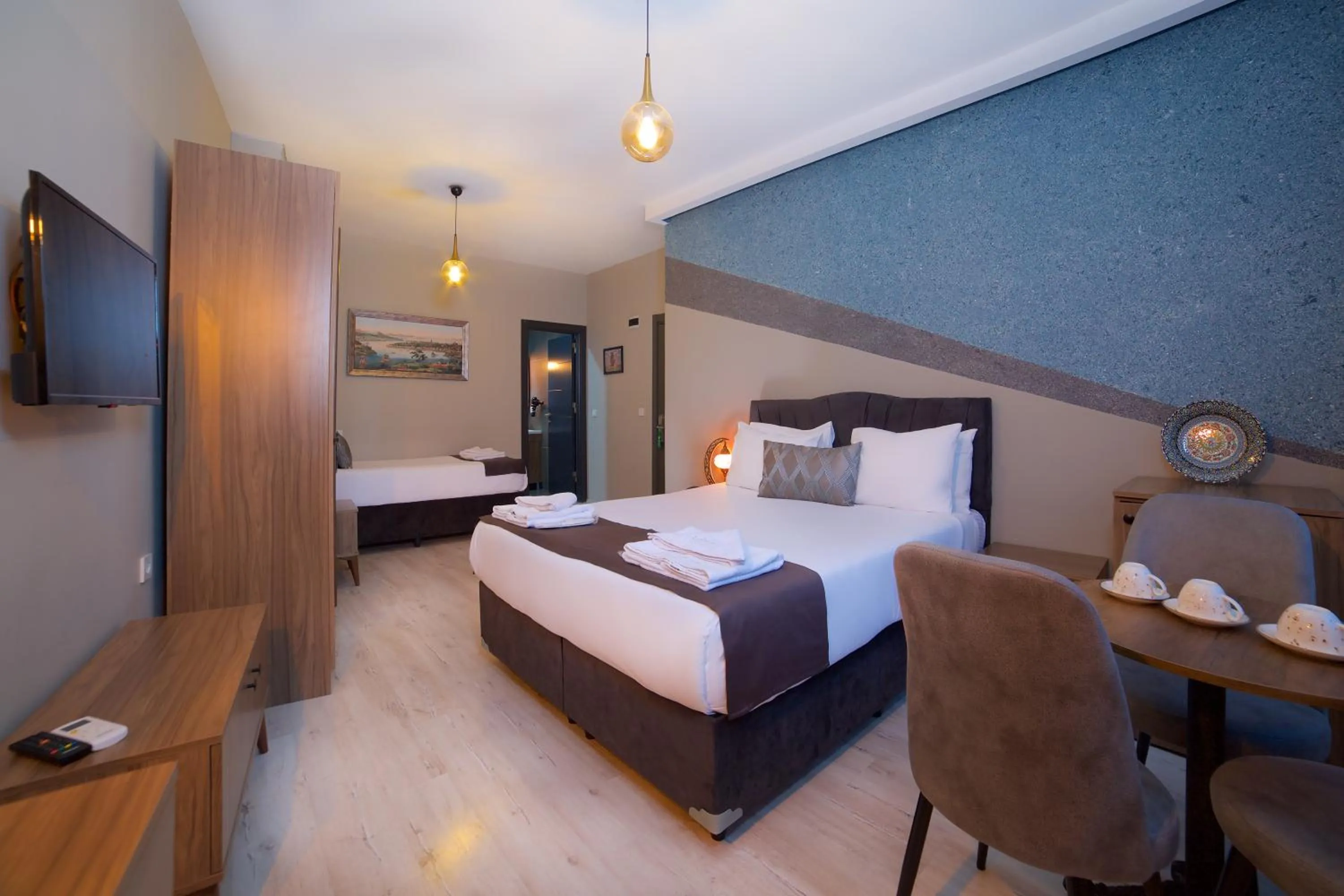 Bed in La Vida Old City Hotel