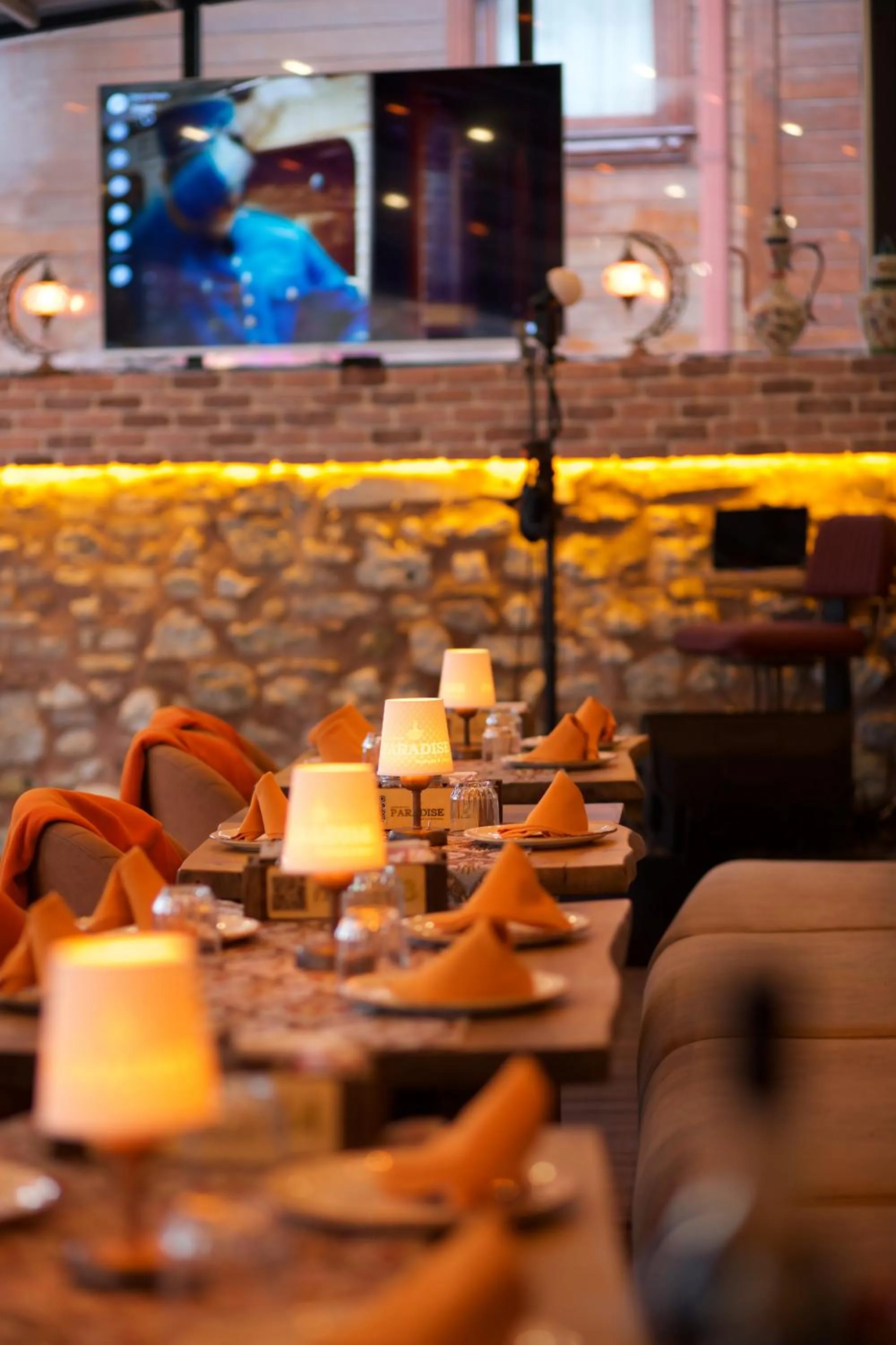 Restaurant/places to eat in La Vida Old City Hotel