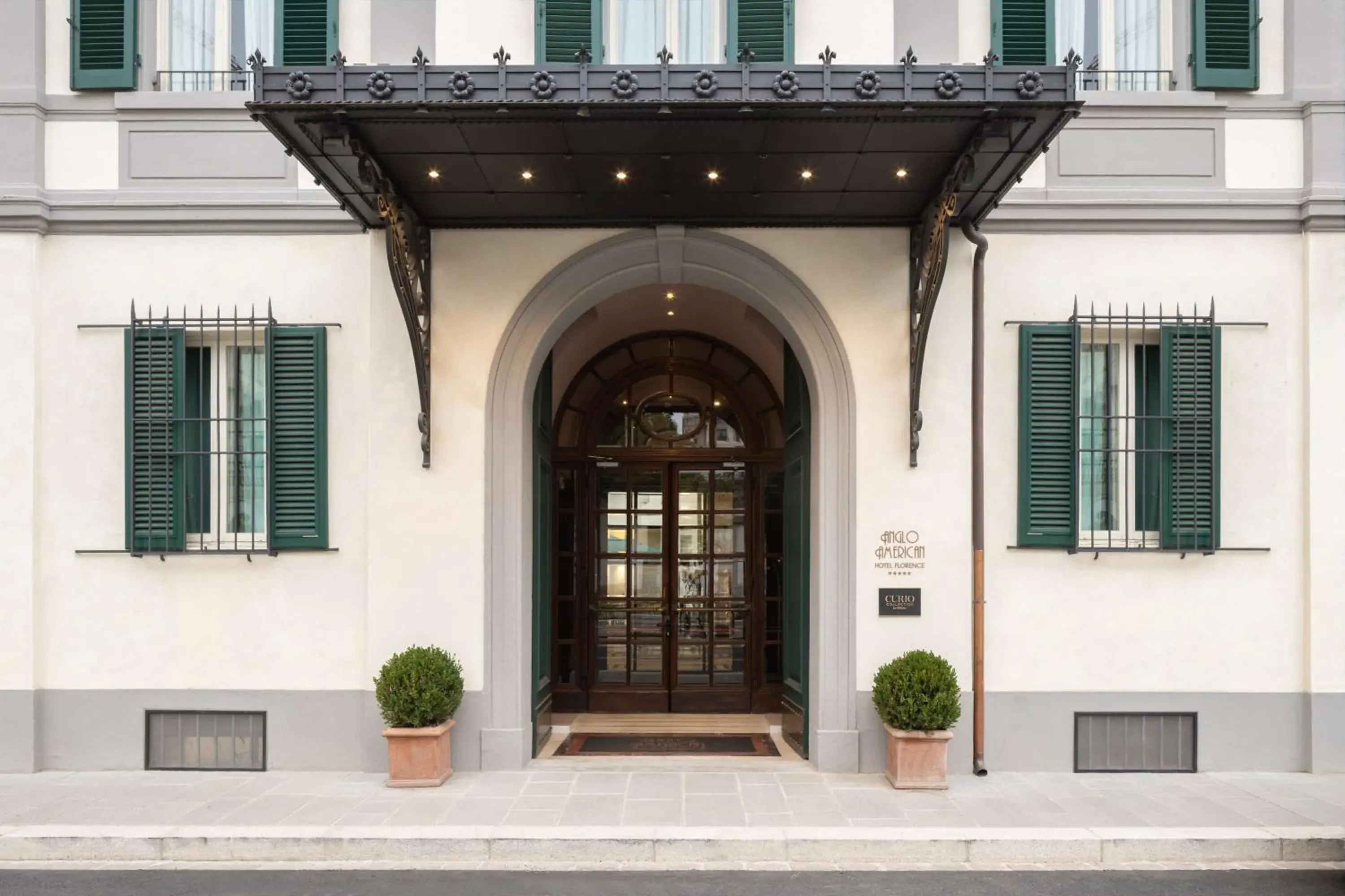 Property building in Anglo American Hotel Florence, Curio Collection By Hilton Property building in Anglo American Hotel Florence, Curio Collection By Hilton