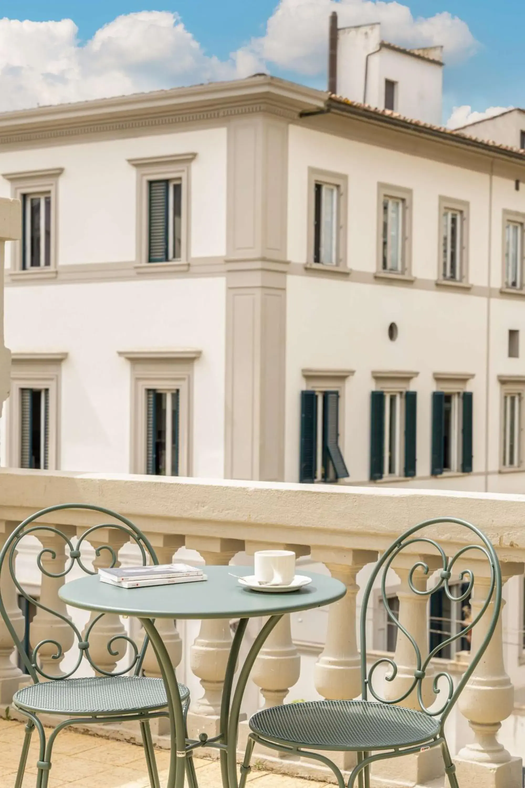 Deluxe King Room with Terrace in Anglo American Hotel Florence, Curio Collection By Hilton Deluxe King Room with Terrace in Anglo American Hotel Florence, Curio Collection By Hilton