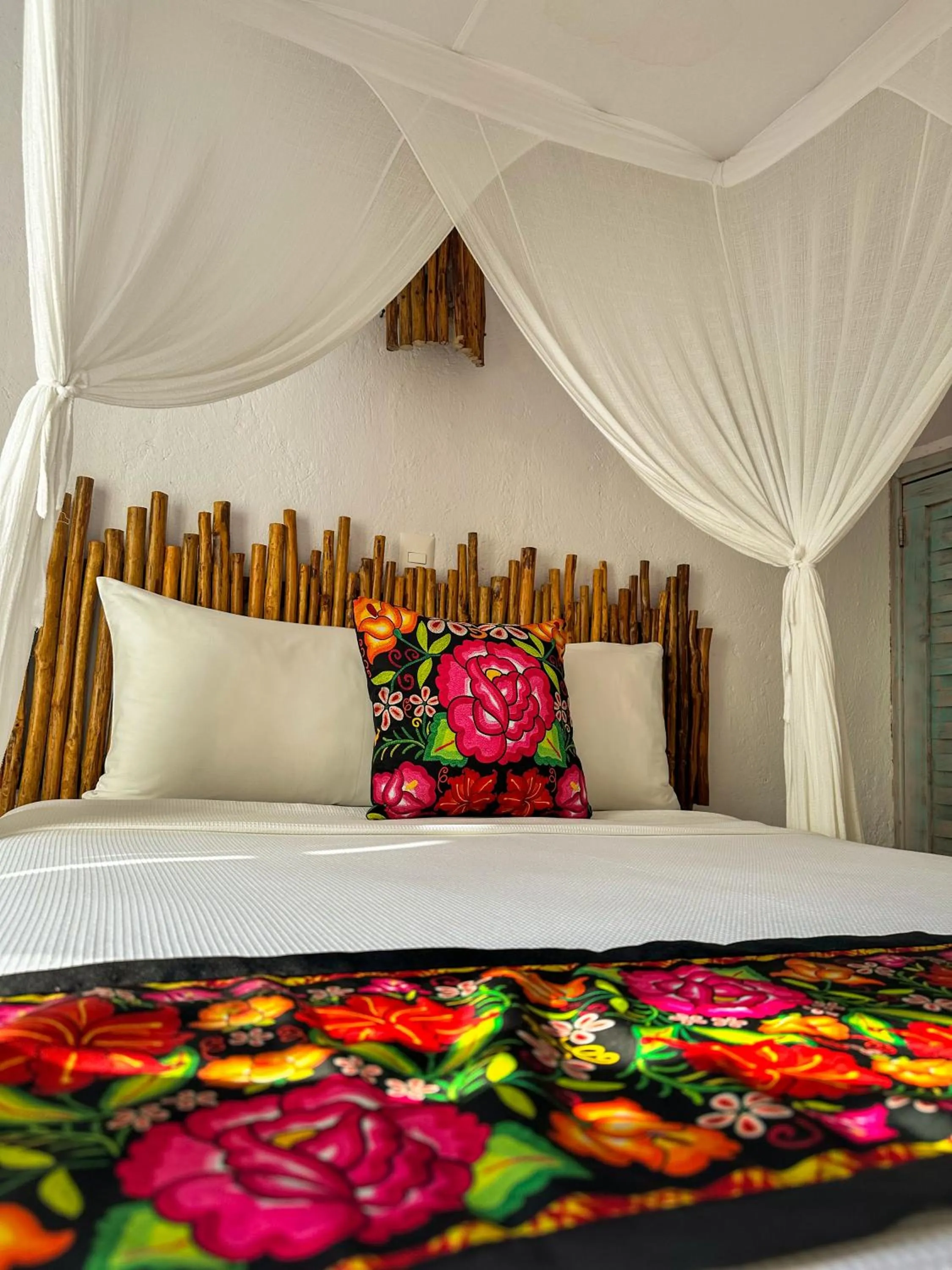 Bed in Alito Tulum Hotel