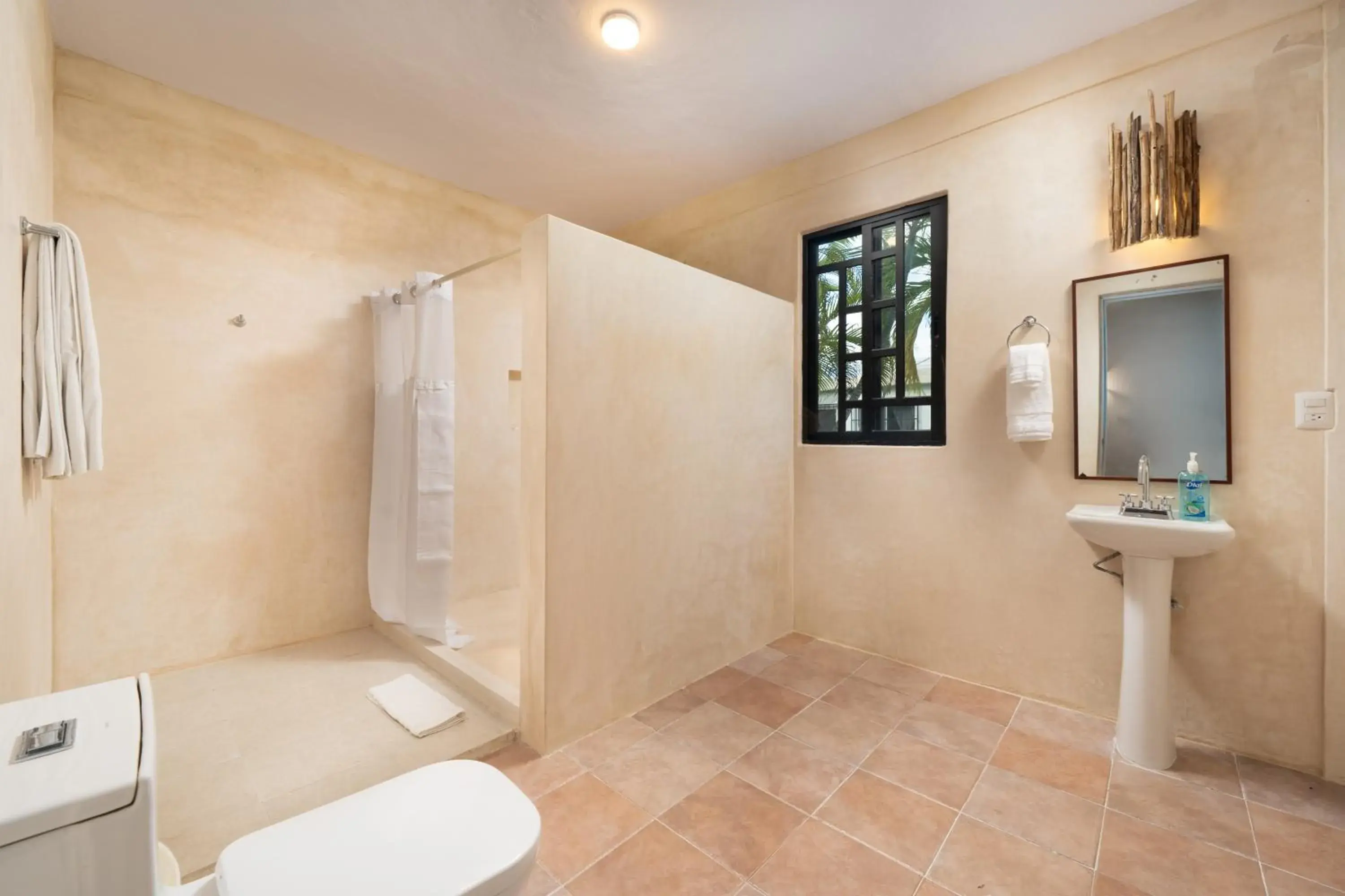 Bathroom in Alito Tulum Hotel Bathroom in Alito Tulum Hotel