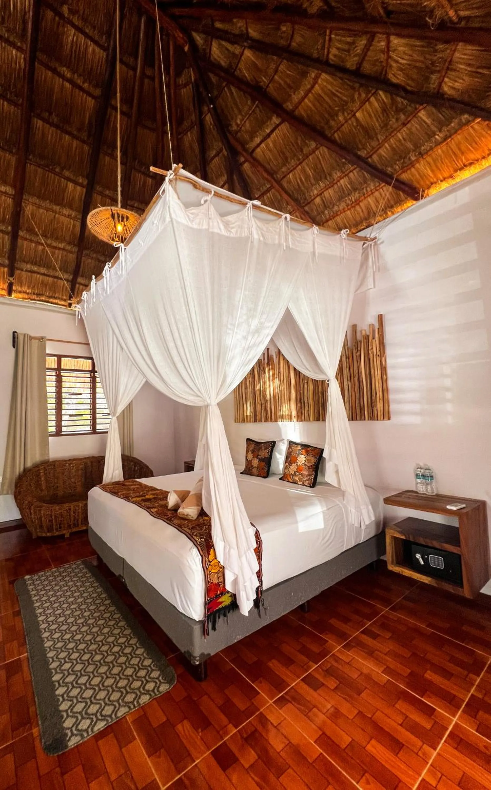 Photo of the whole room, Bed in Alito Tulum Hotel