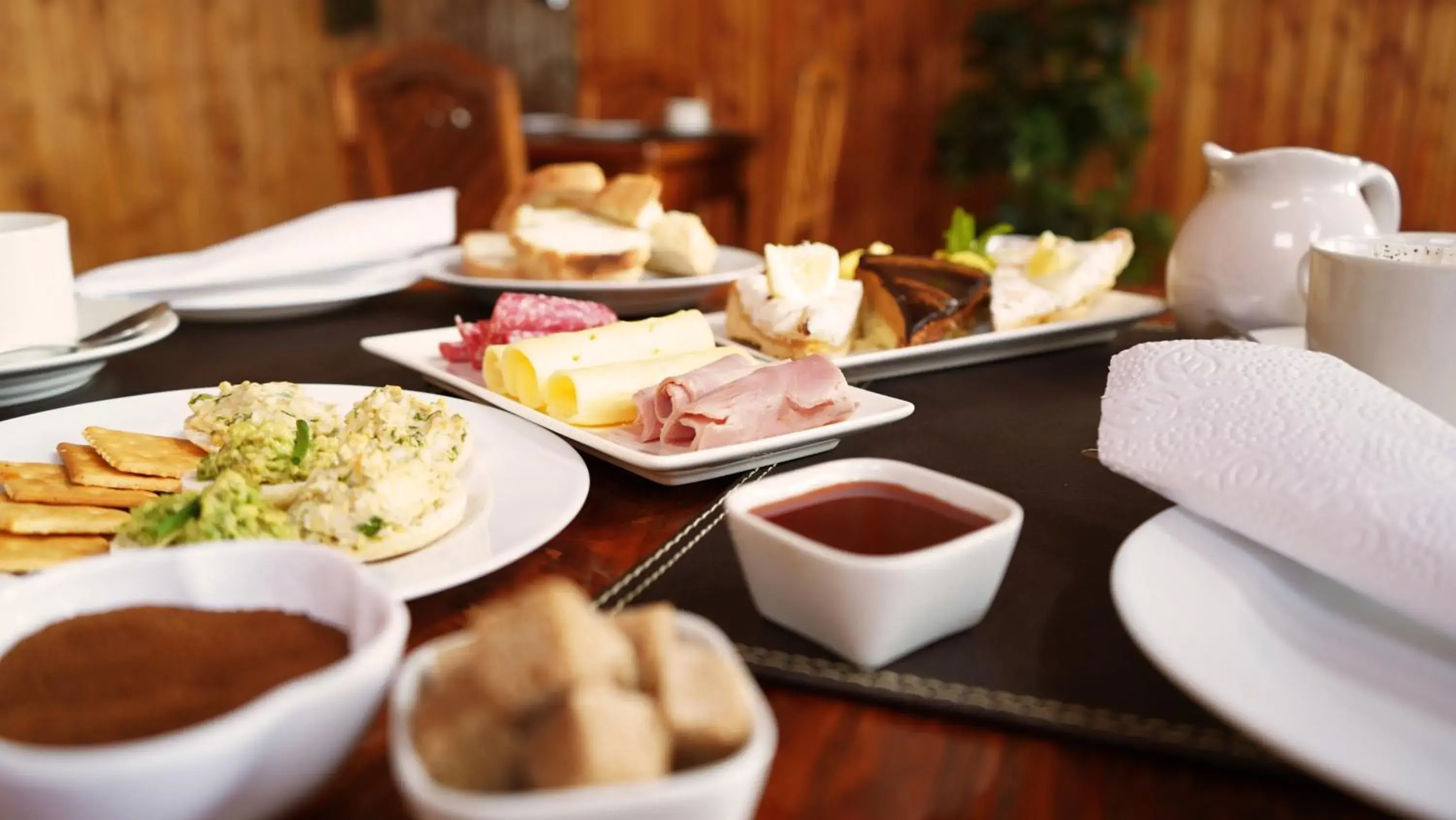 Breakfast in Hotel Posada del Río - Chile Chico Breakfast in Hotel Posada del Río - Chile Chico