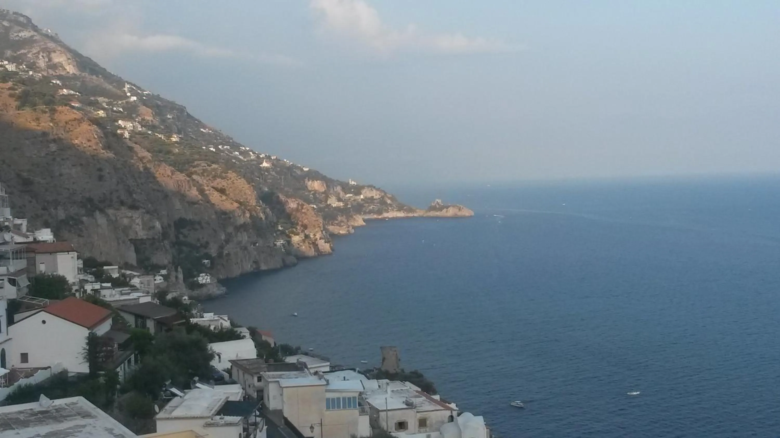 Area and facilities in Hotel Holiday