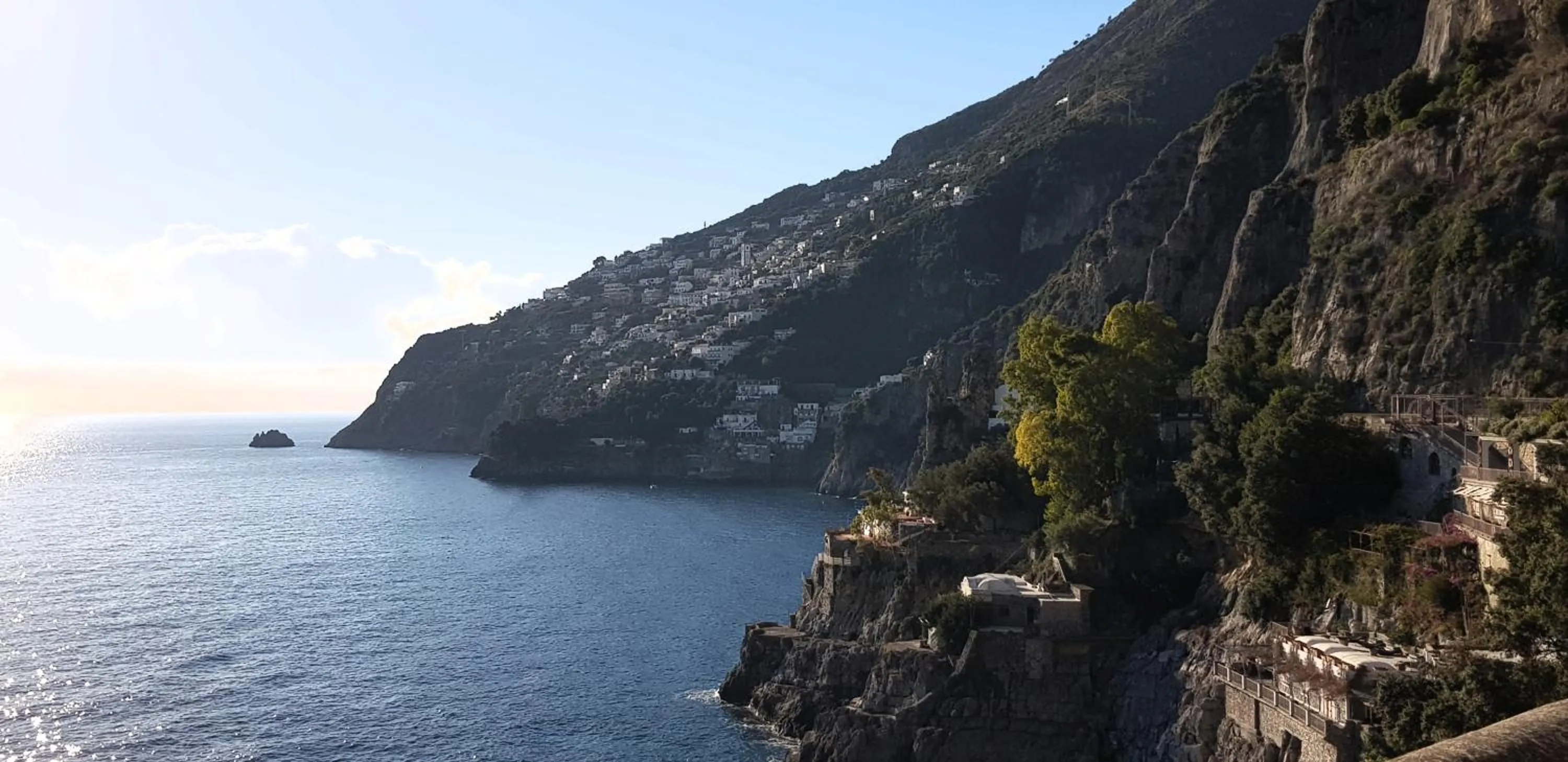 Nearby landmark in Hotel Holiday