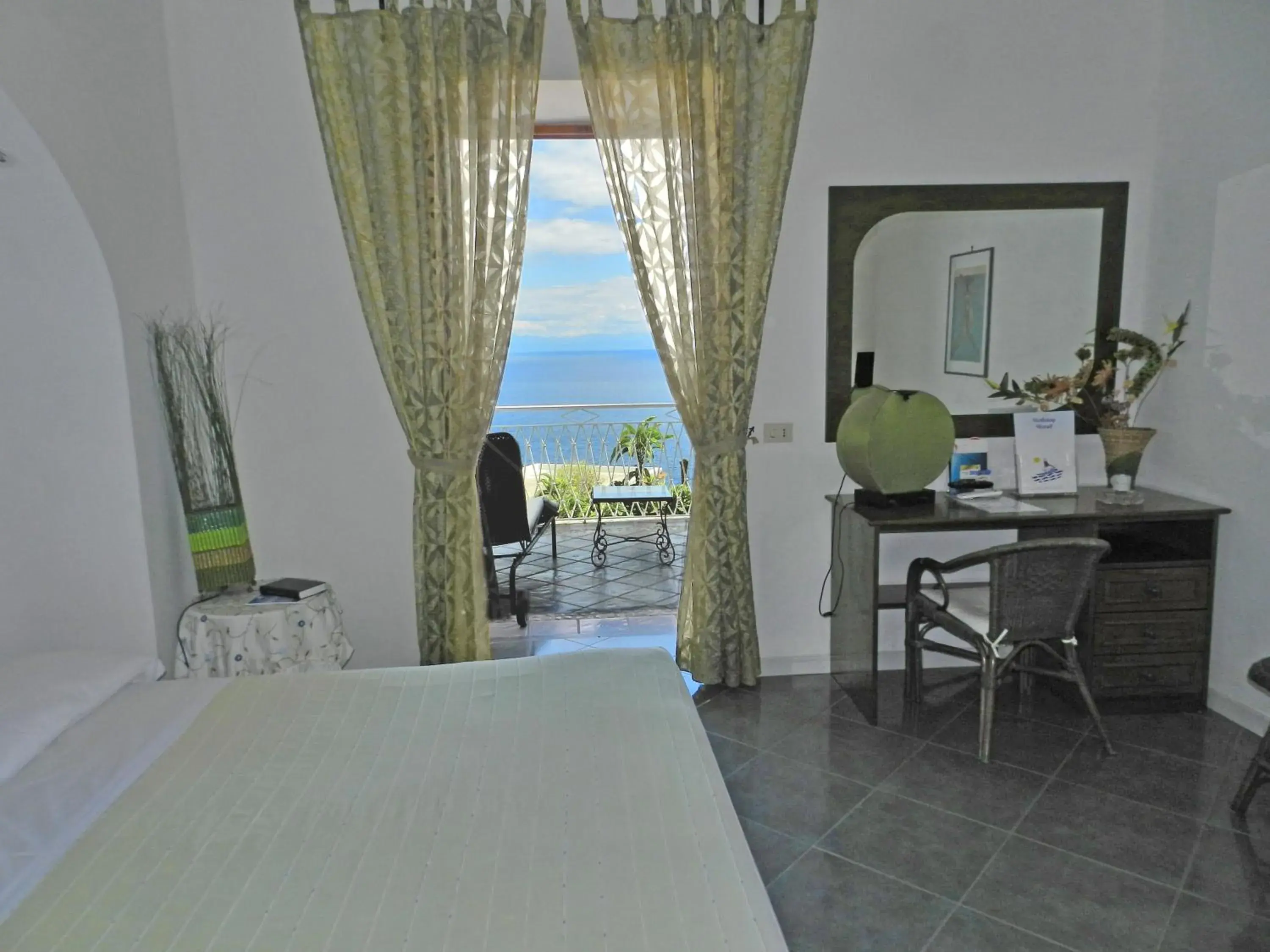 Bed in Hotel Holiday Bed in Hotel Holiday