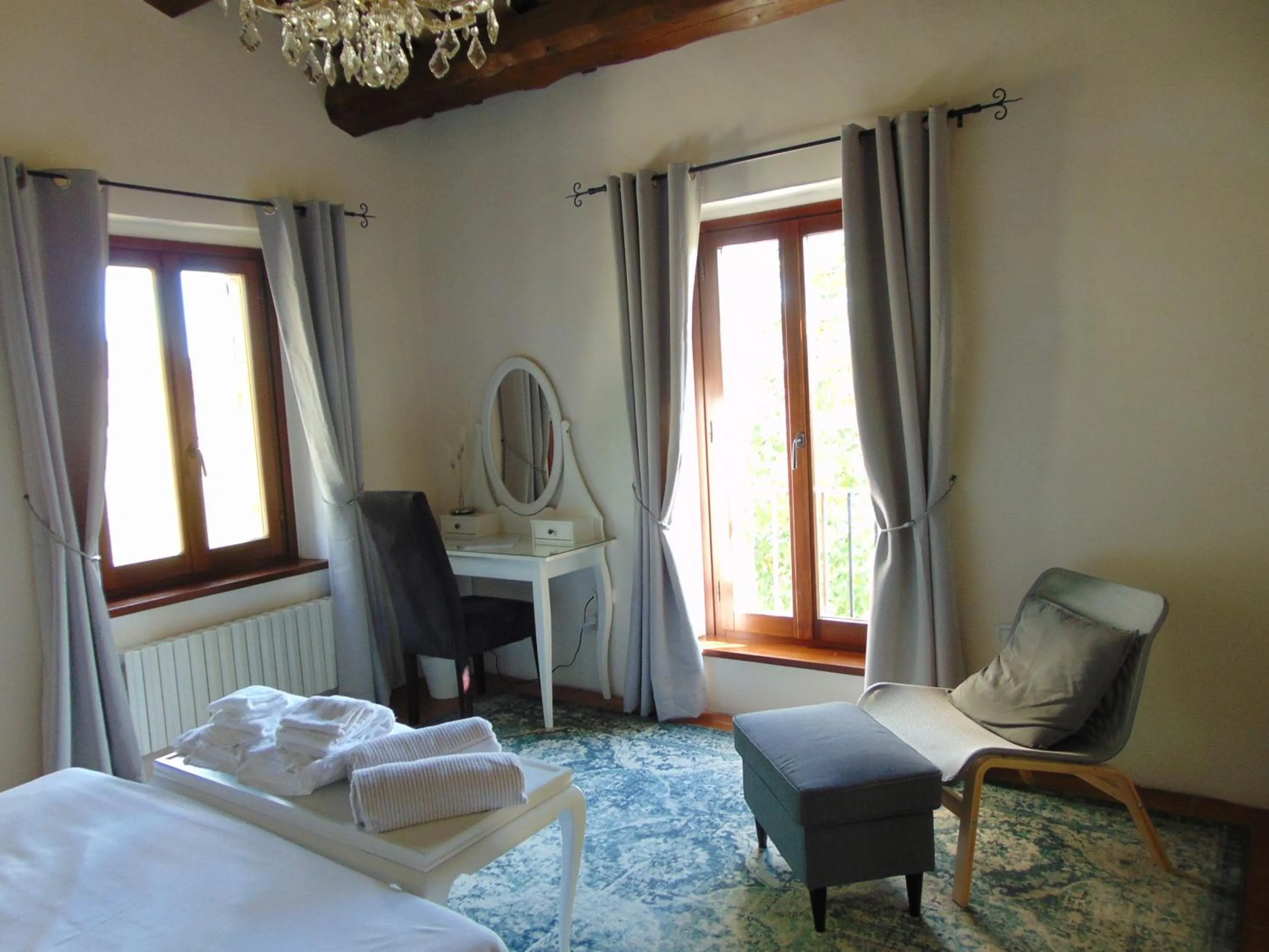 Bedroom, Bed in Villa Bella Rosa