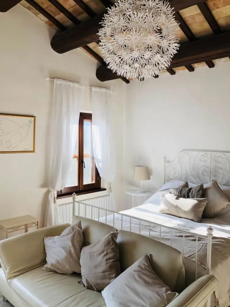 Bed in Villa Bella Rosa