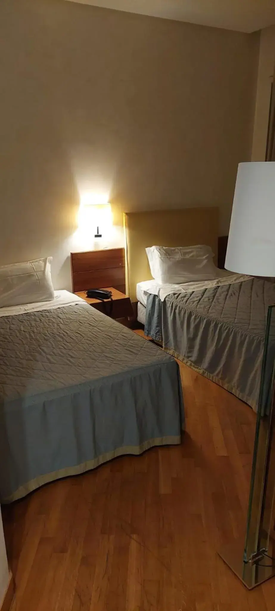 Twin Room in Solofra Palace Hotel & Resort Twin Room in Solofra Palace Hotel & Resort