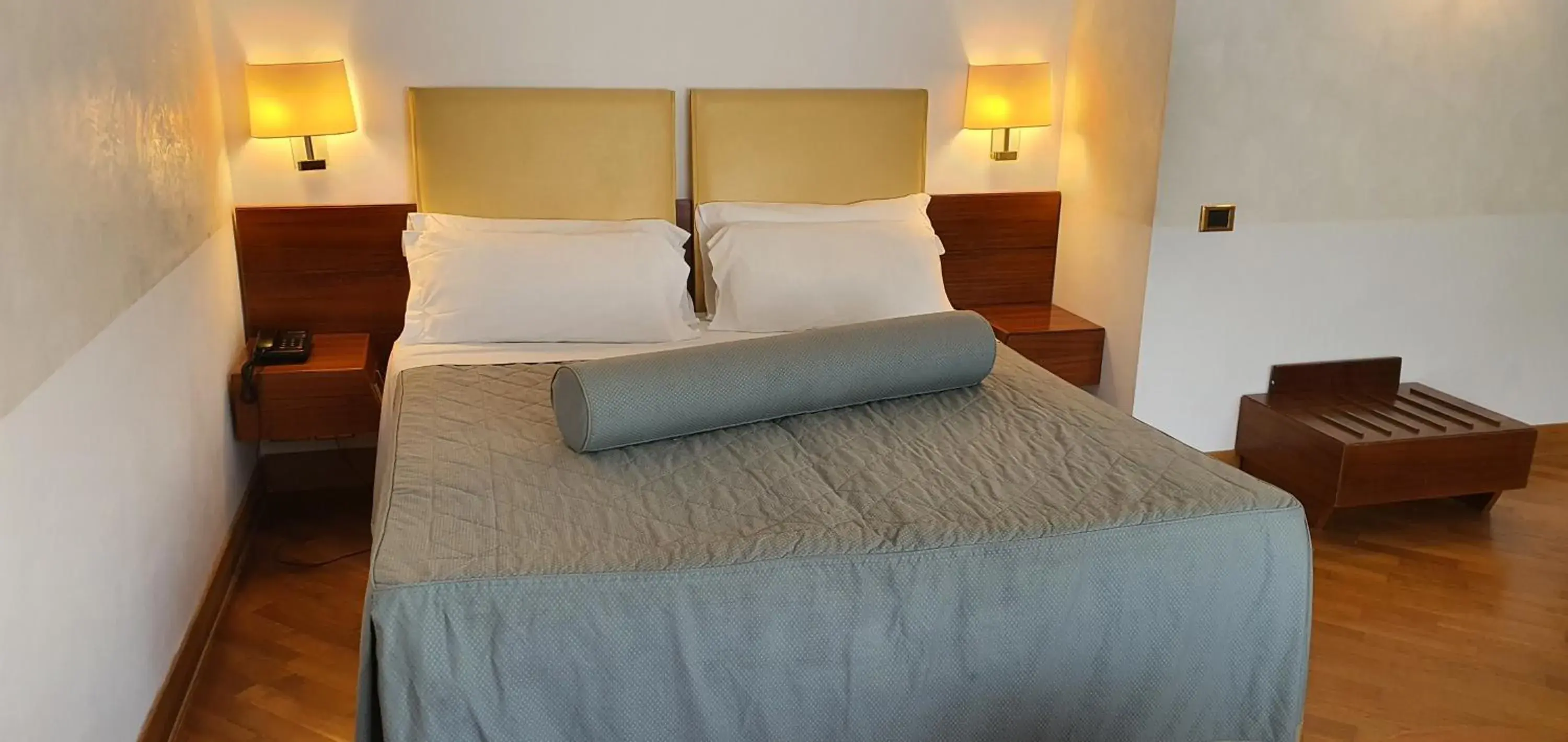 View (from property/room), Bed in Solofra Palace Hotel & Resort View (from property/room), Bed in Solofra Palace Hotel & Resort