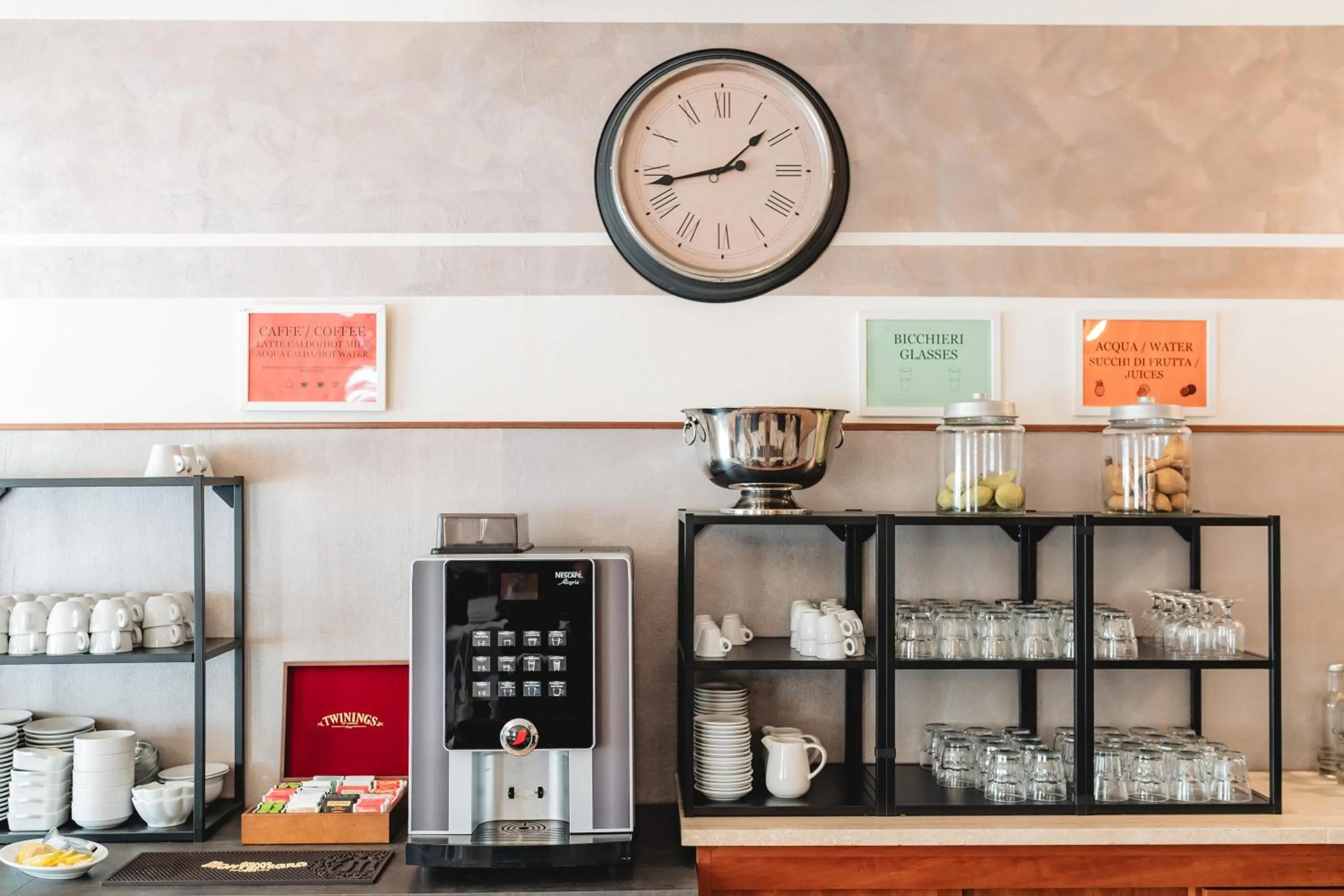 Buffet breakfast in Hotel Carignano