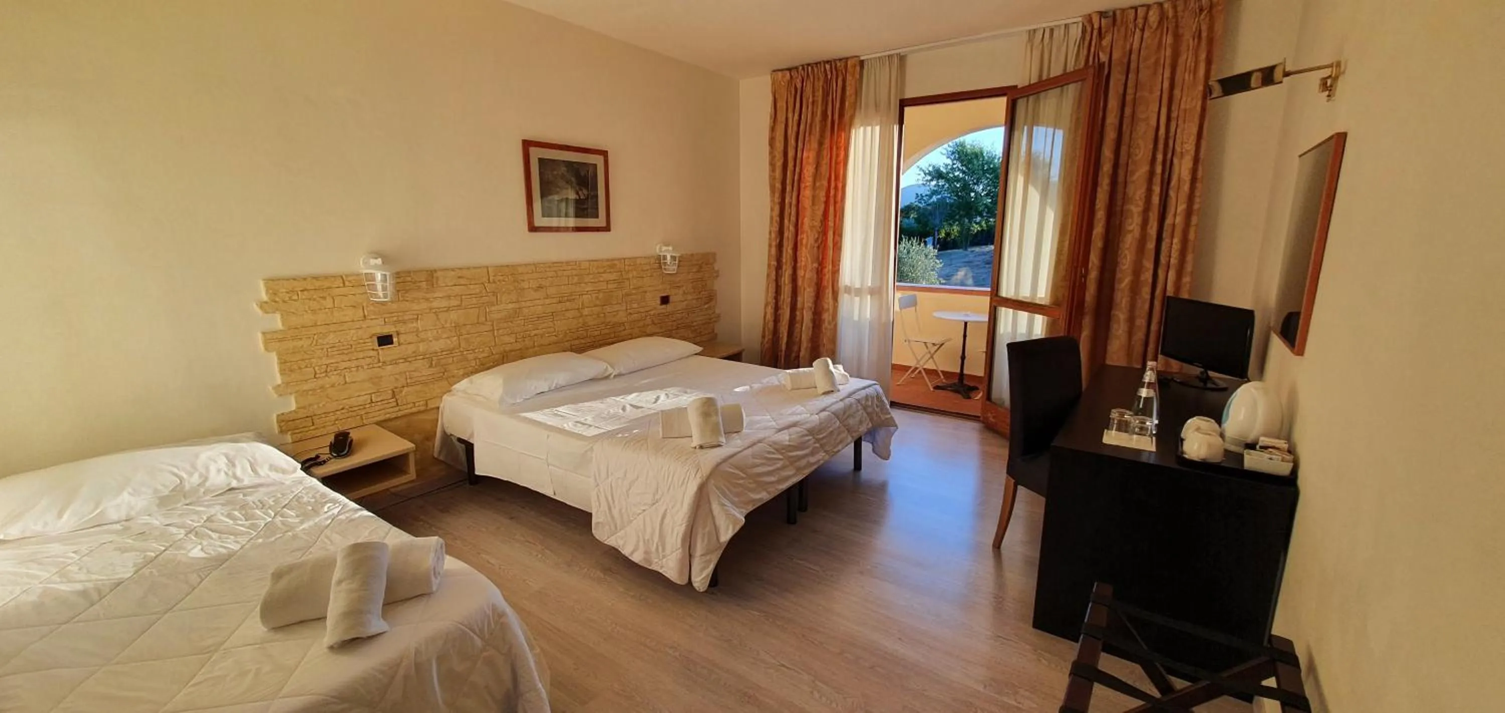 Quadruple Room in Hotel Carignano