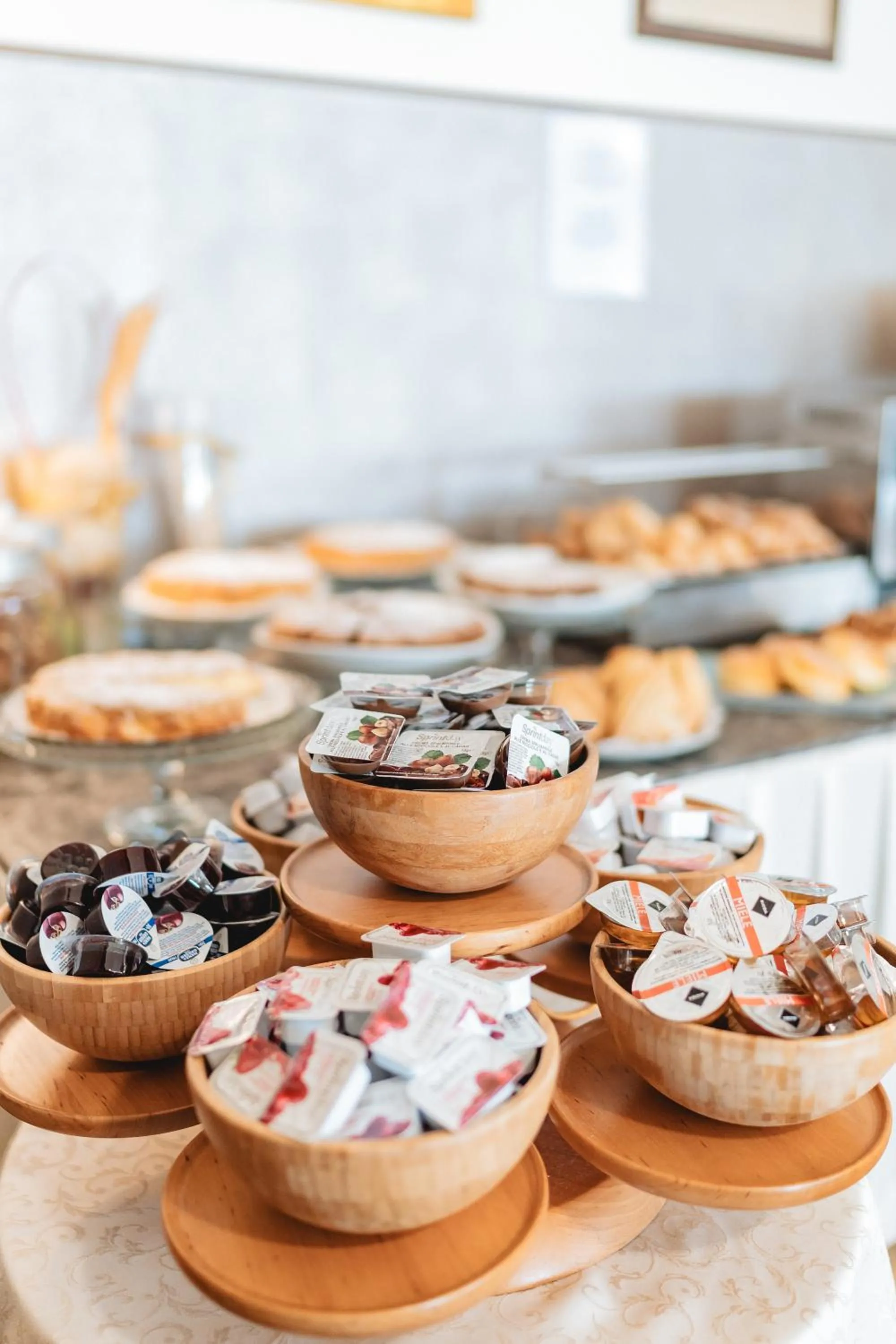Buffet breakfast in Hotel Carignano