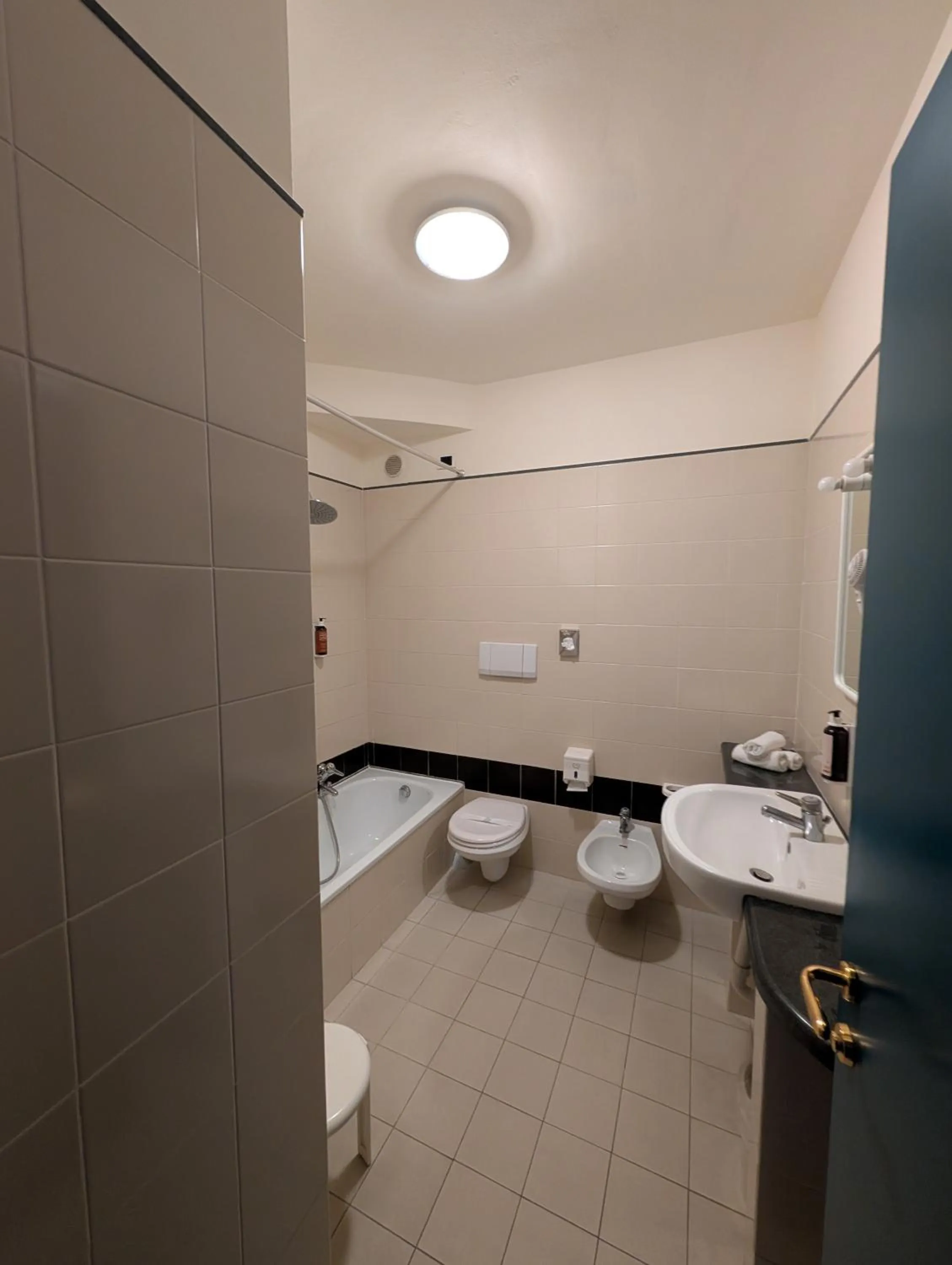 Bathroom in Hotel Carignano