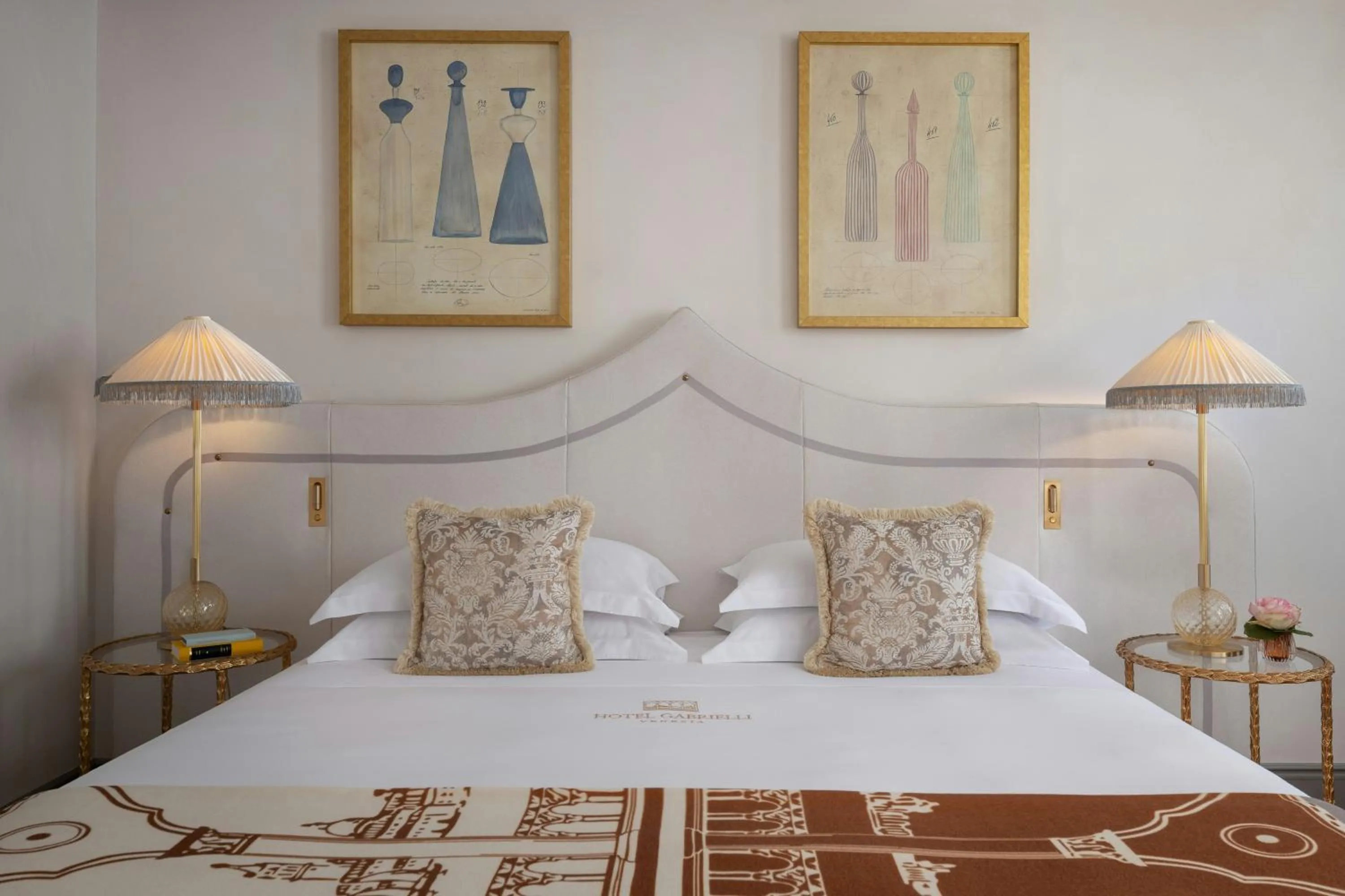 Photo of the whole room, Bed in Hotel Gabrielli Venezia - Starhotels Collezione