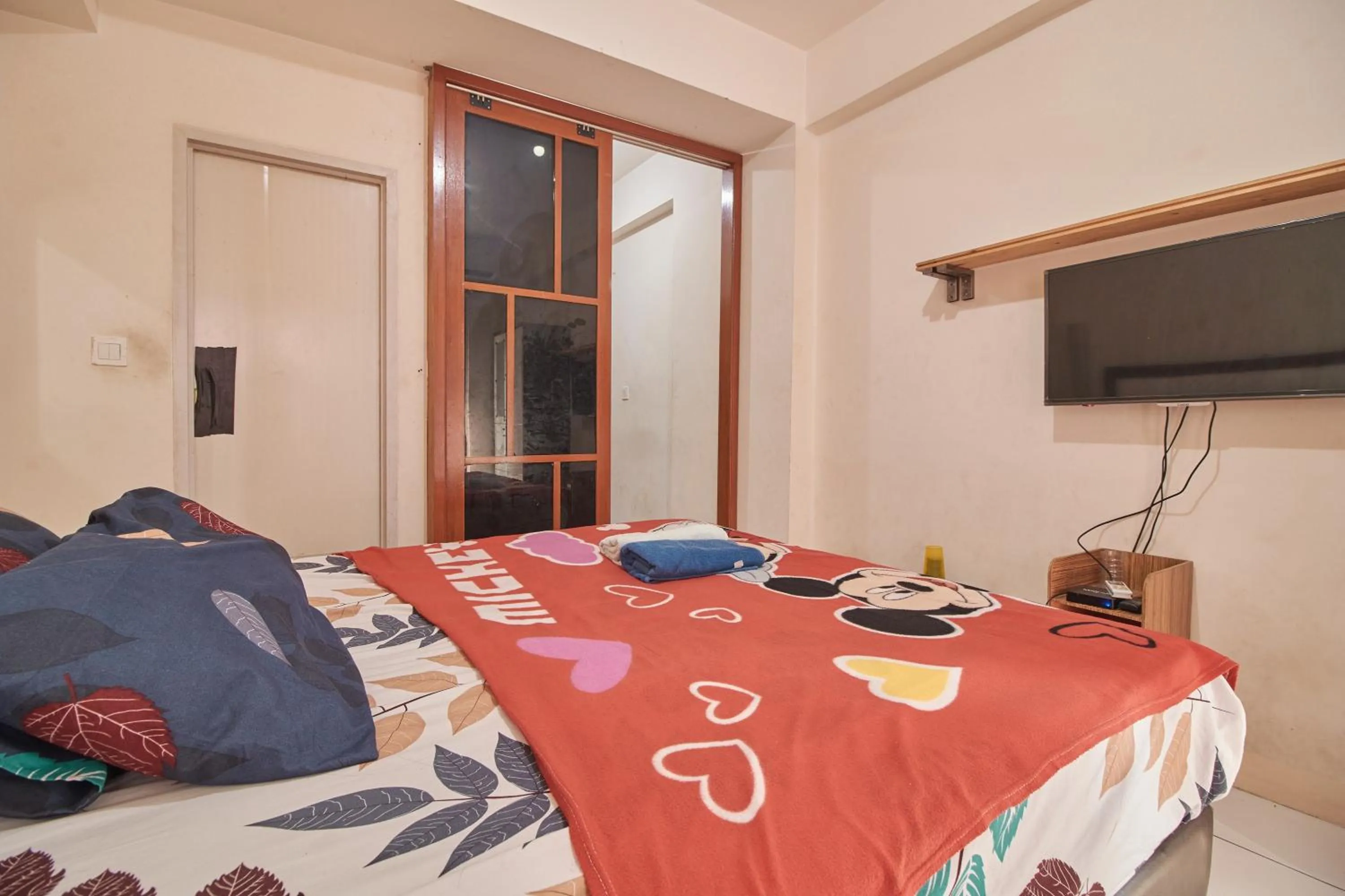 Bed in Room Rendi Podomoro Golf View