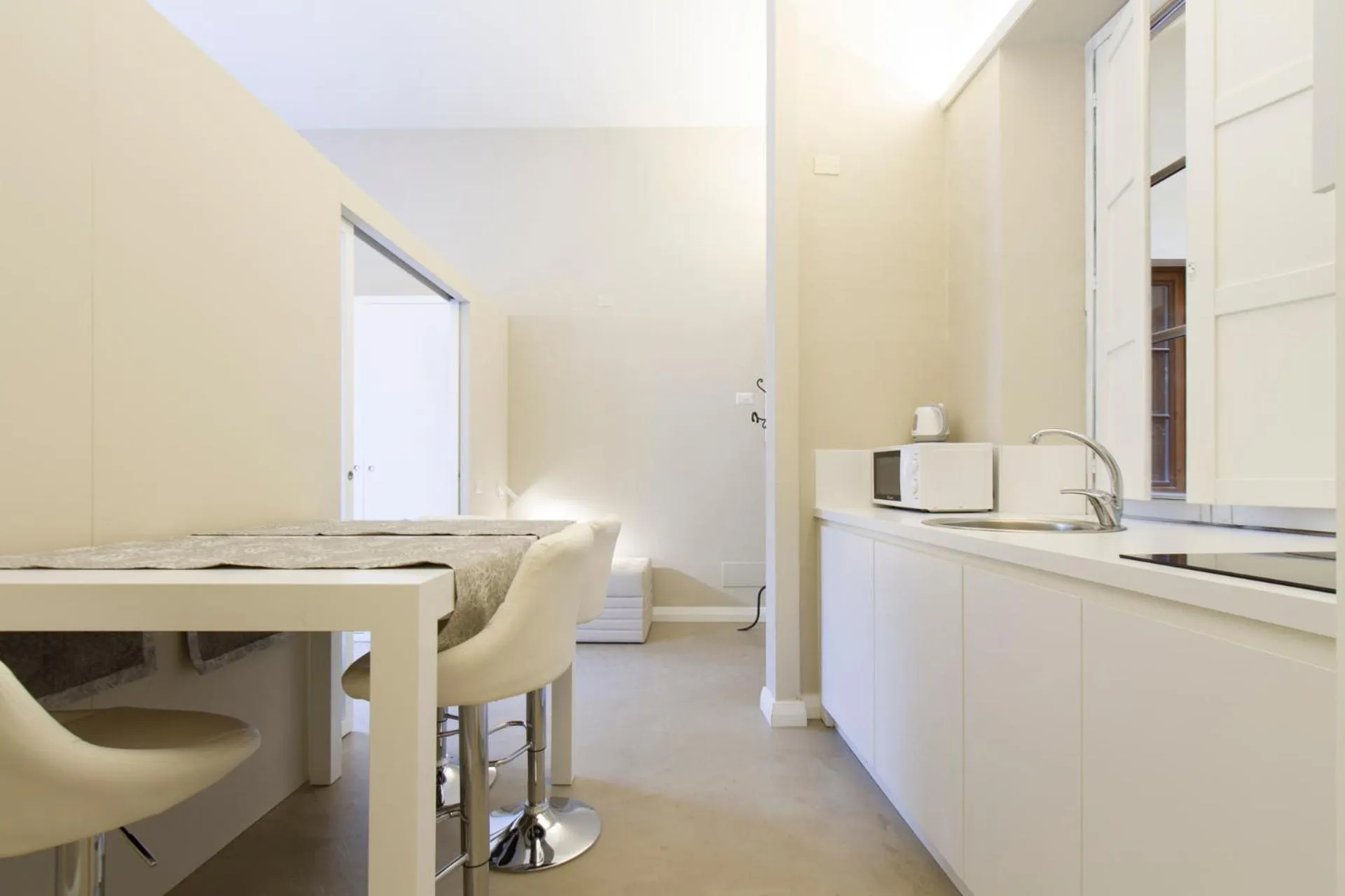 Kitchen or kitchenette in Palazzo dei Ciompi Suites