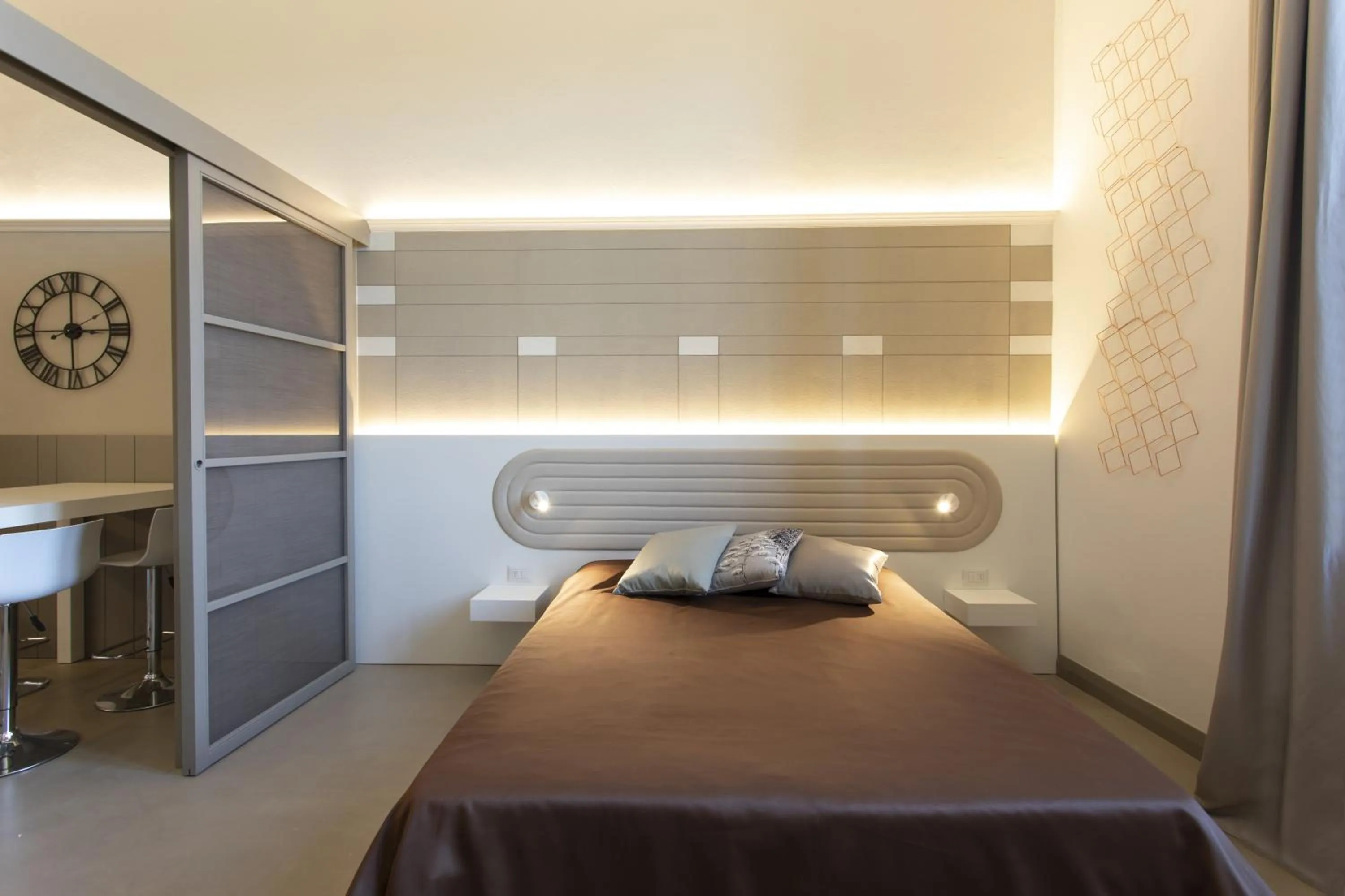 Bed in Palazzo dei Ciompi Suites