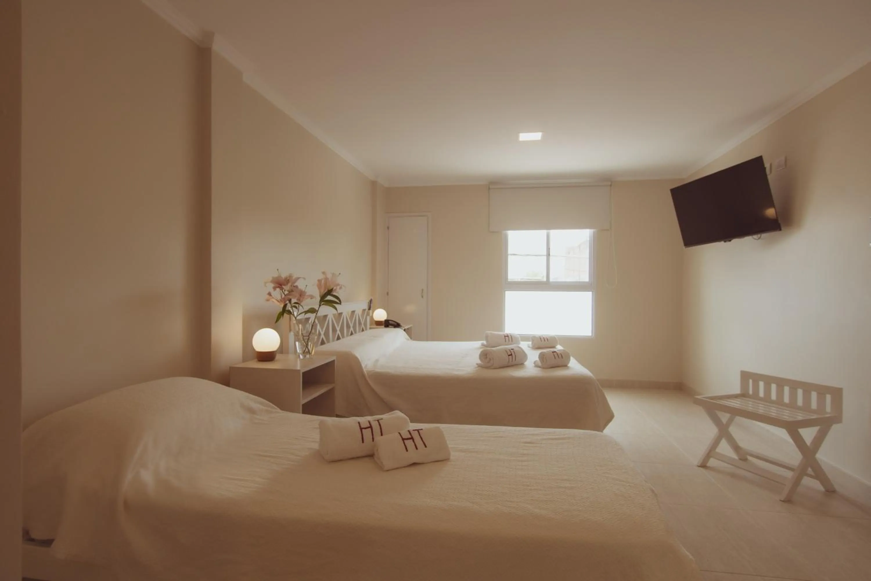 Bedroom in Hotel Tonight