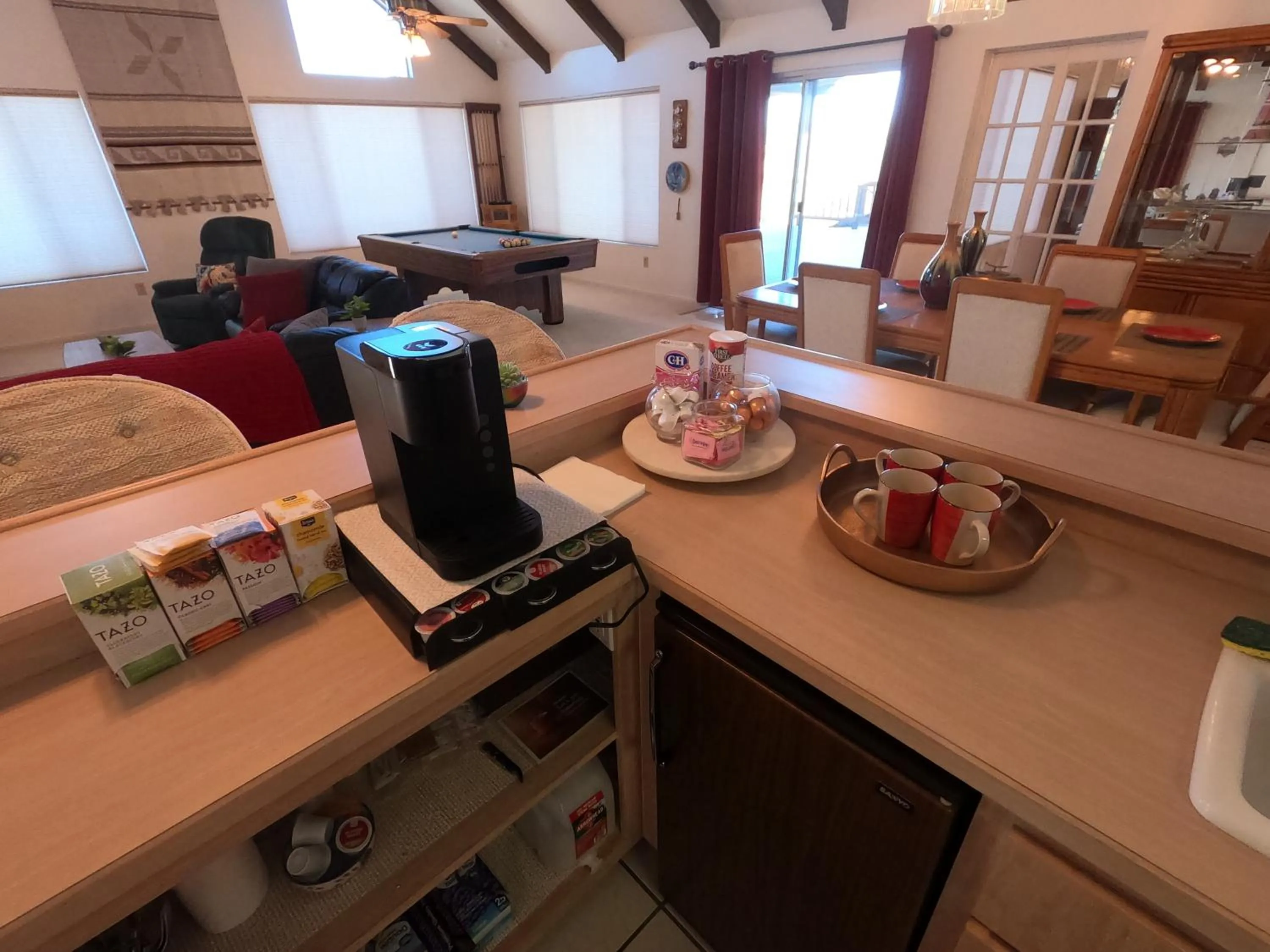 Coffee/tea facilities in Sommer Hus-Best value in Southern California Wine Country