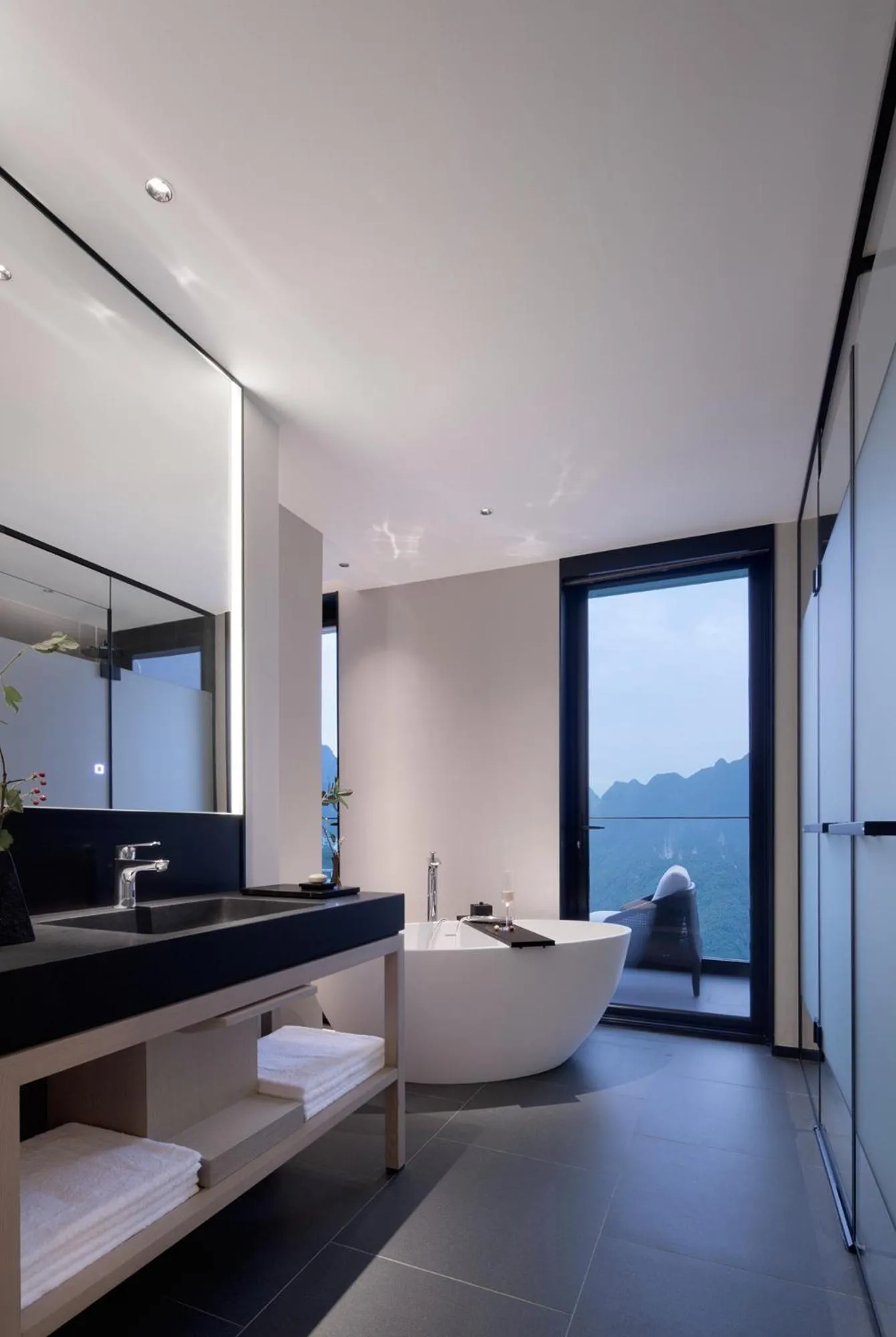 Bathroom in Guilin Yangshuo Jora Hotel