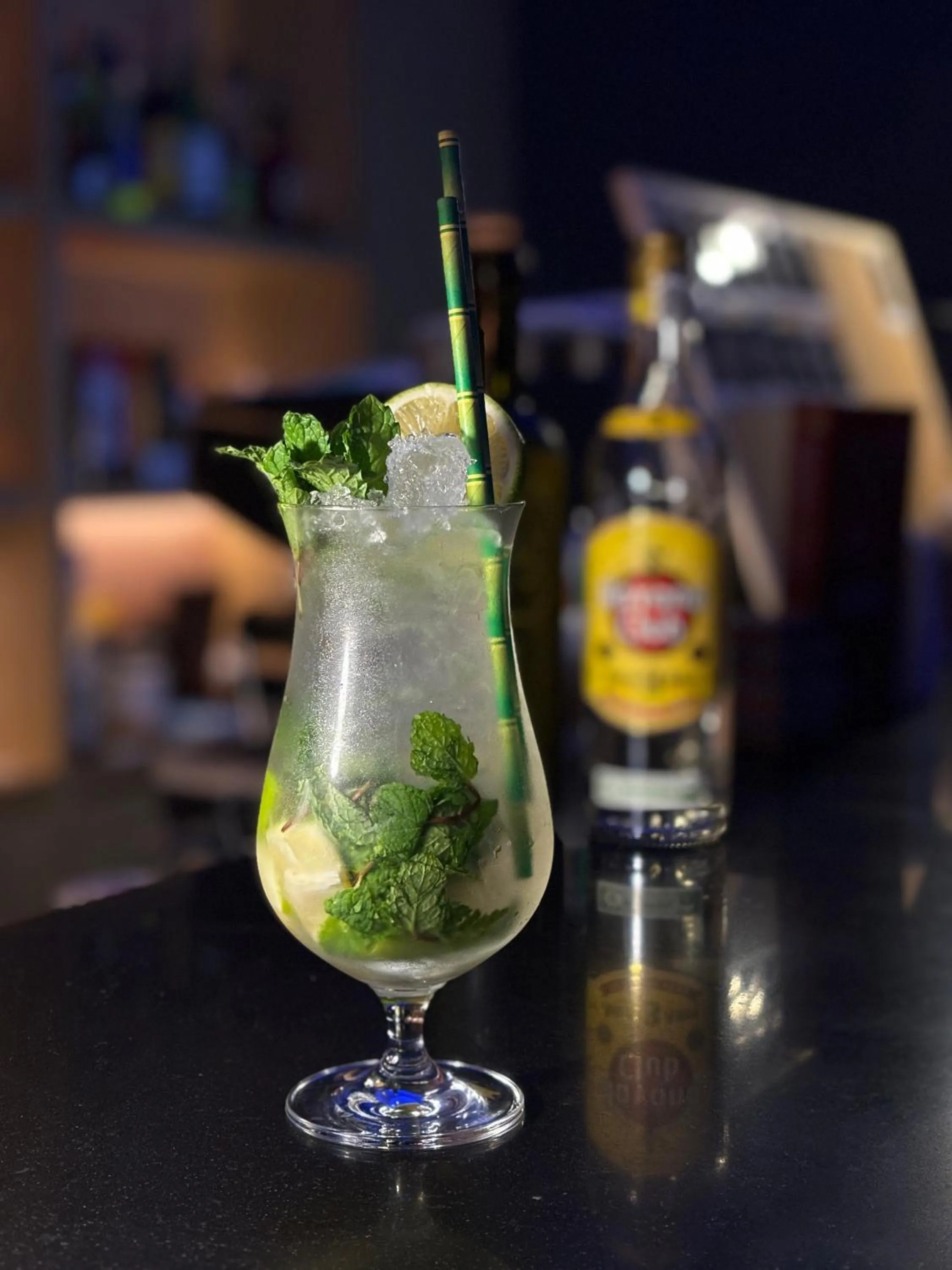 Lounge or bar in Guilin Yangshuo Jora Hotel