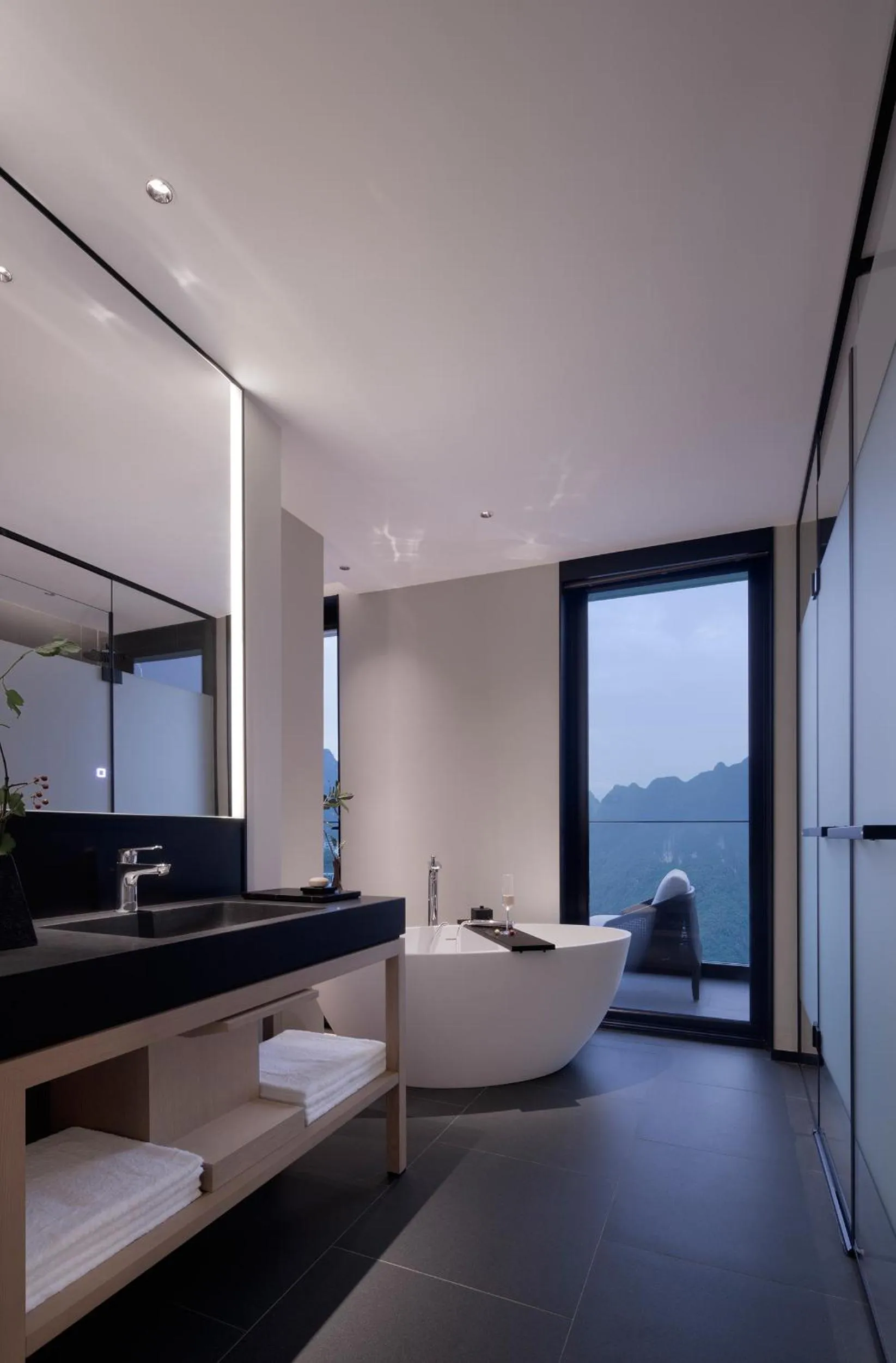 Bathroom in Guilin Yangshuo Jora Hotel