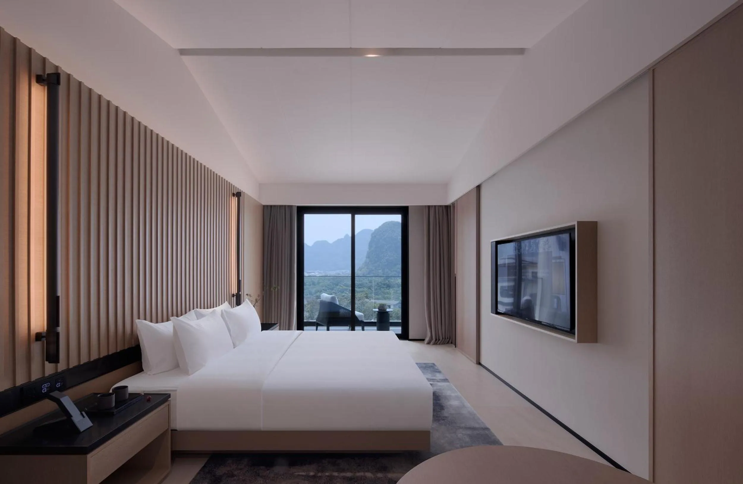 Bedroom, Bed in Guilin Yangshuo Jora Hotel