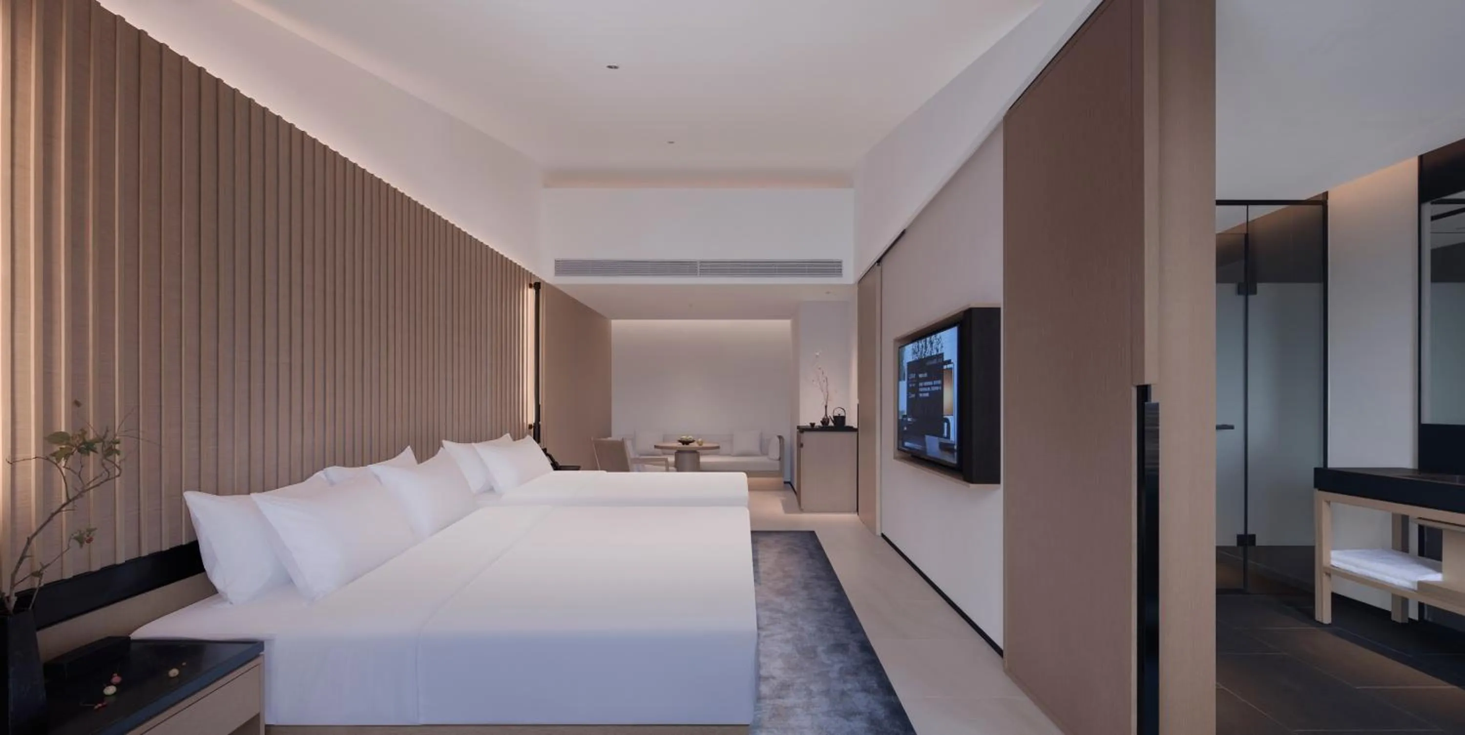 Photo of the whole room, Bed in Guilin Yangshuo Jora Hotel