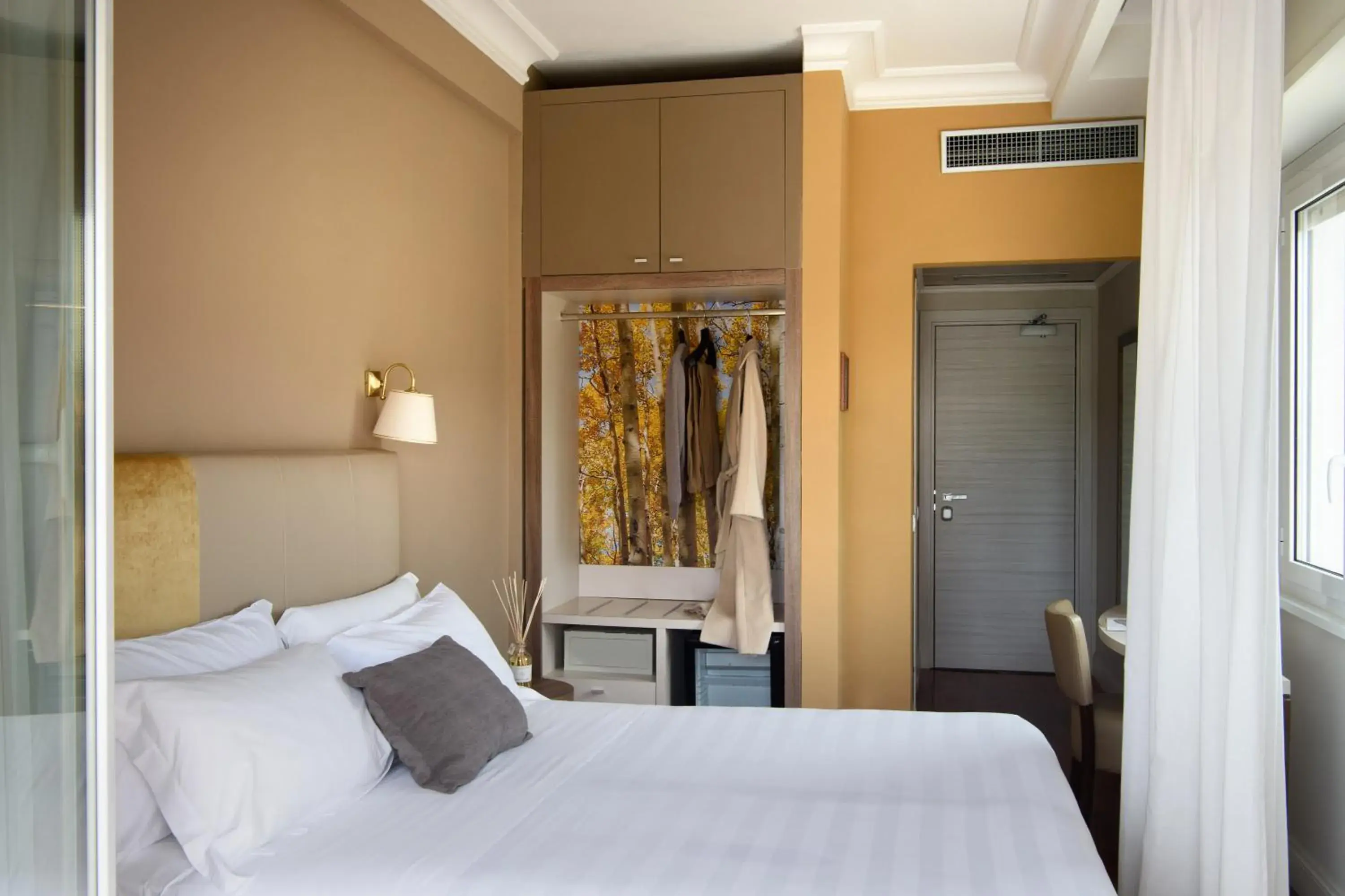 Bedroom, Bed in Silva Hotel Splendid Bedroom, Bed in Silva Hotel Splendid