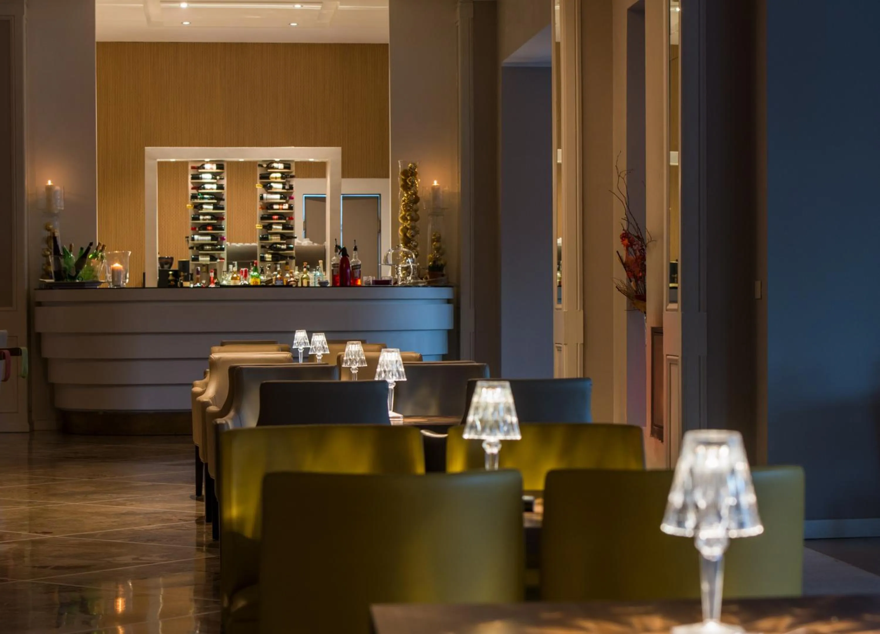 Drinks in Silva Hotel Splendid